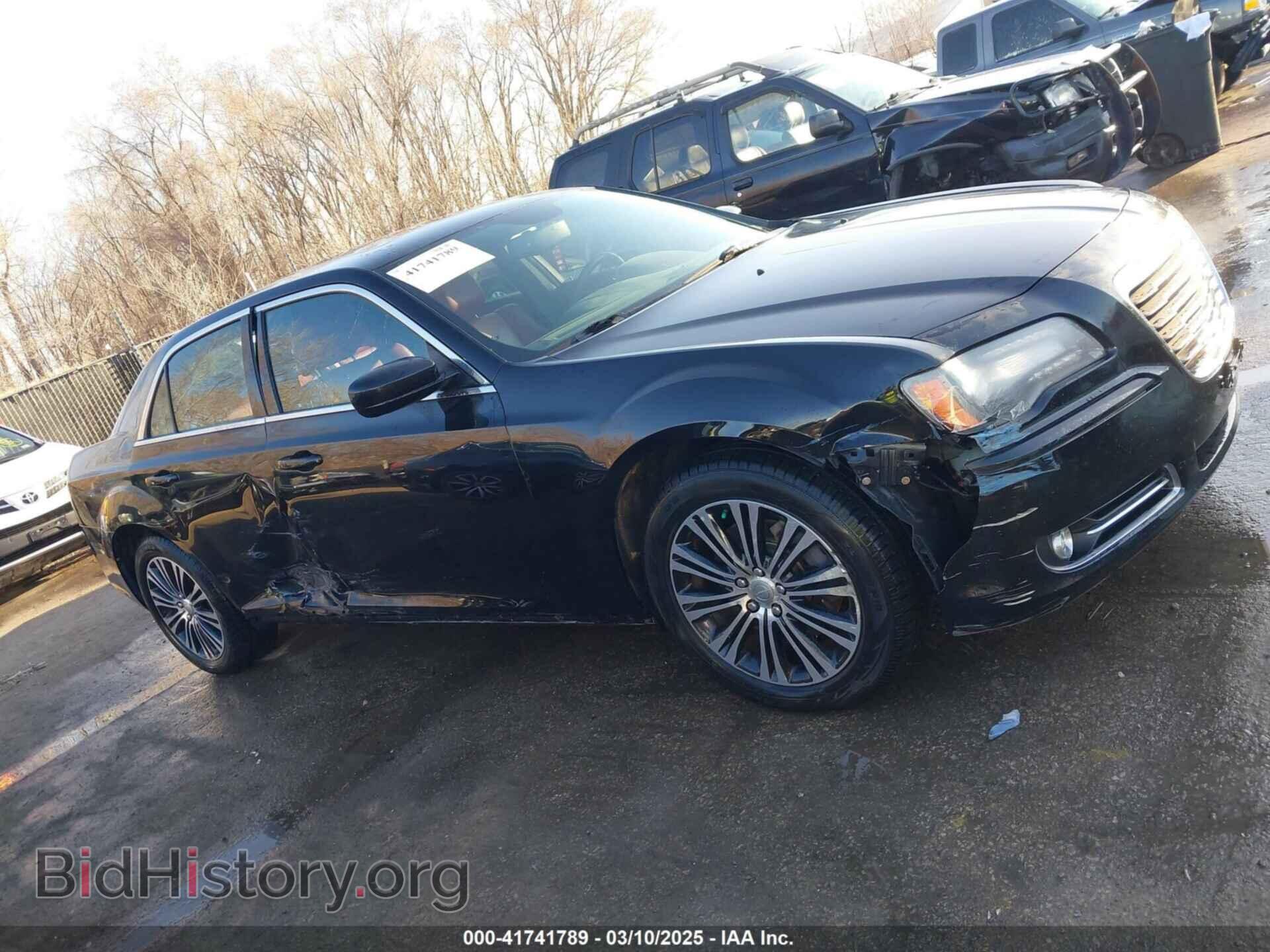 2014 CHRYSLER 300 - VIN: 2C3CCAGG6EH207030 - Фото 13