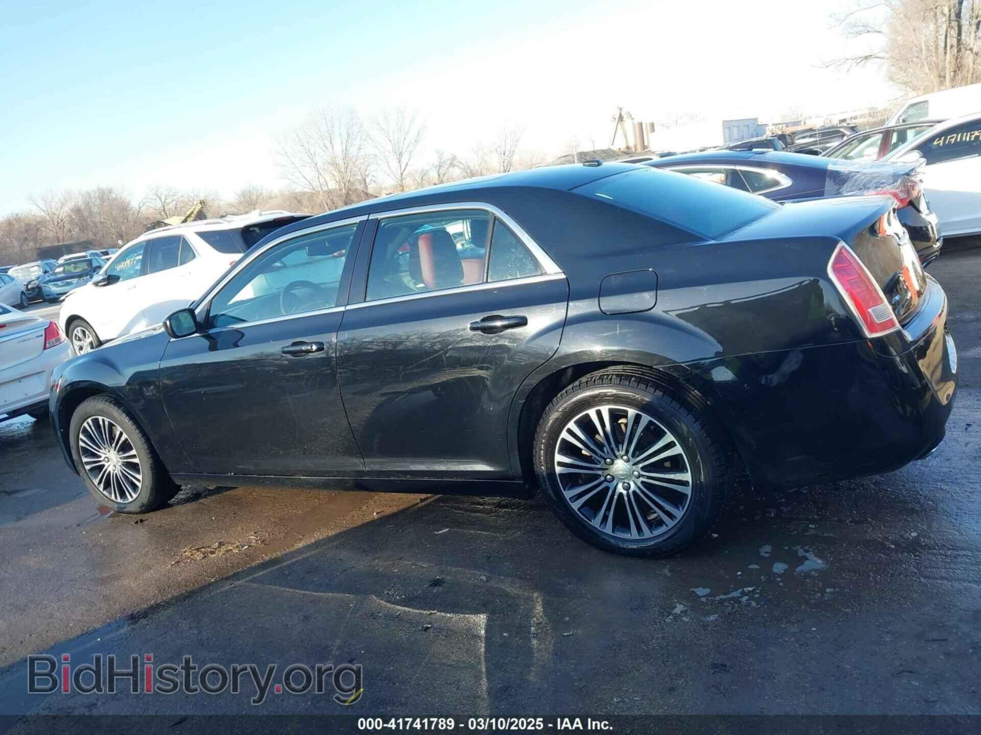 2014 CHRYSLER 300 - VIN: 2C3CCAGG6EH207030 - Фото 14