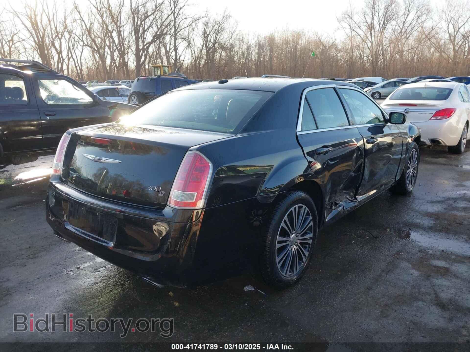 2014 CHRYSLER 300 - VIN: 2C3CCAGG6EH207030 - Фото 4