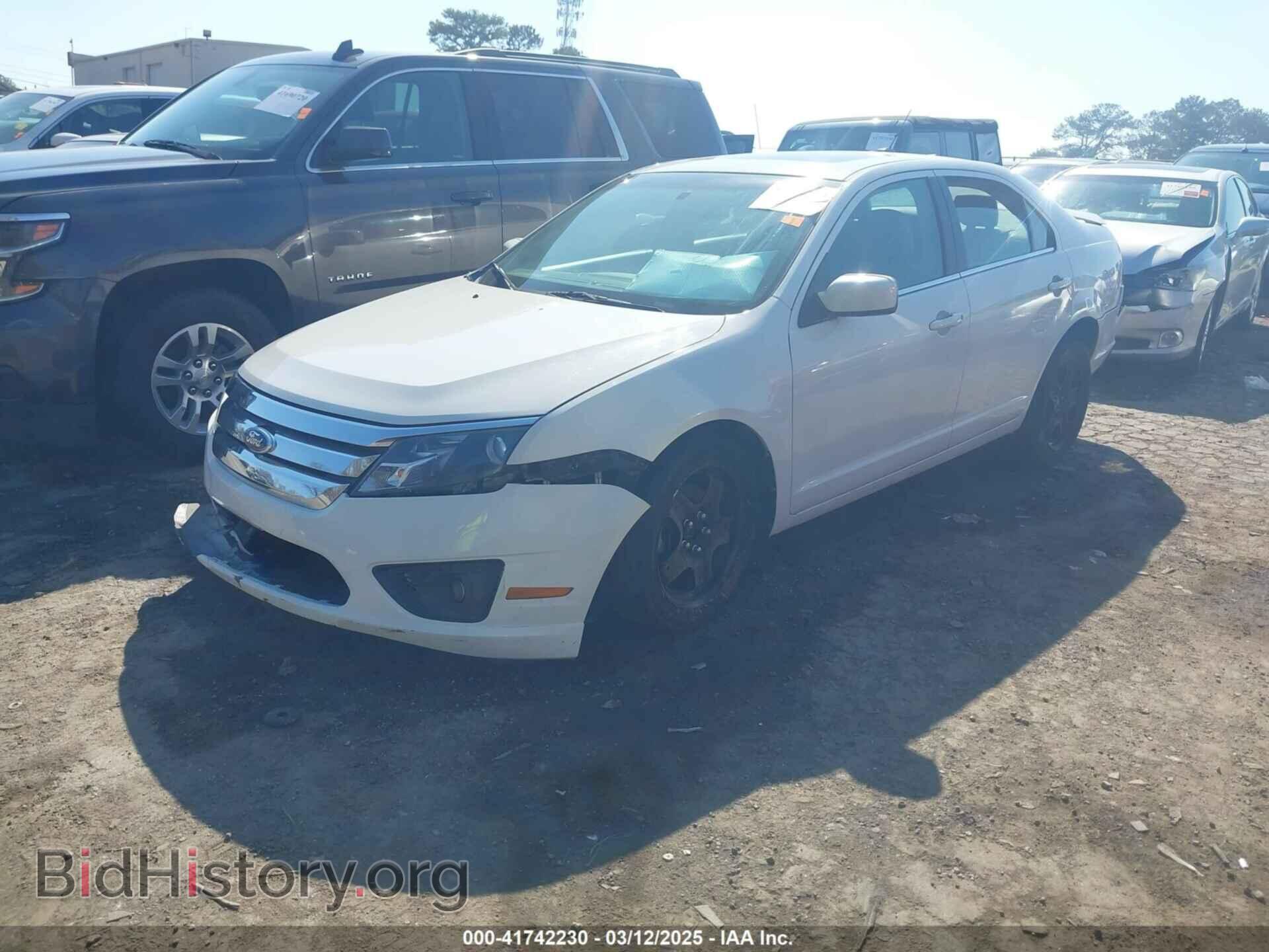 2011 FORD FUSION - VIN: 3FAHP0HA3BR206658 - Фото 2