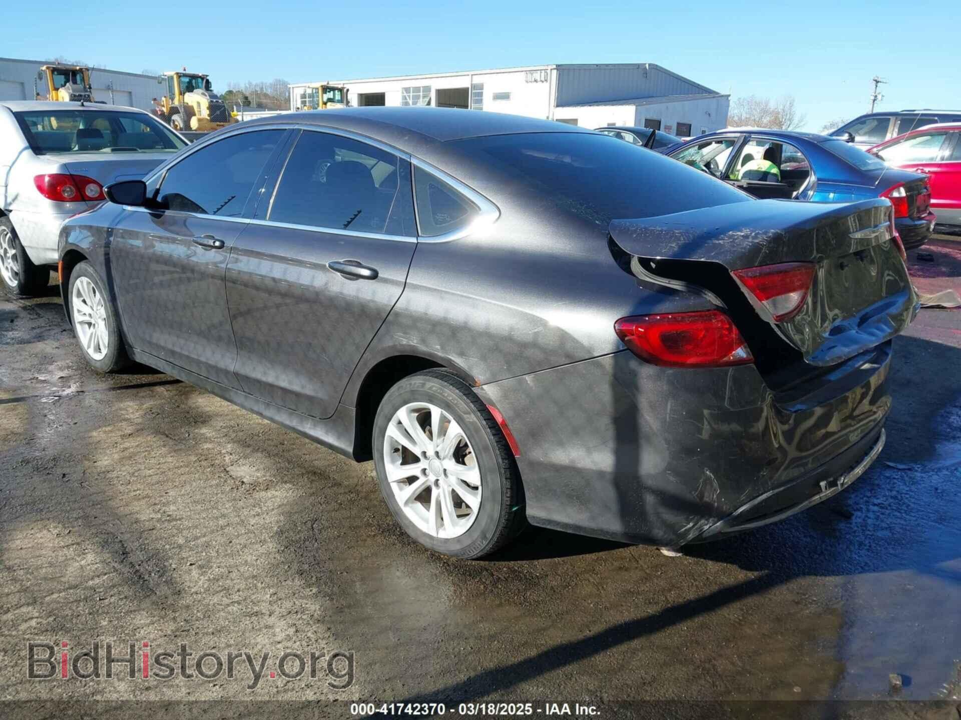 2016 CHRYSLER 200 - VIN: 1C3CCCAB5GN173911 - Фото 3