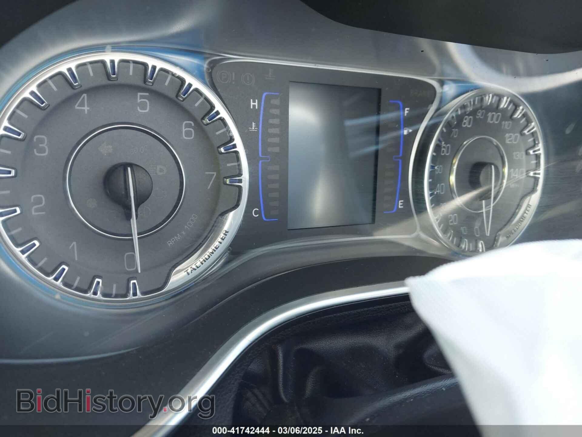2016 CHRYSLER 200 - VIN: 1C3CCCAB0GN185626 - Фото 7