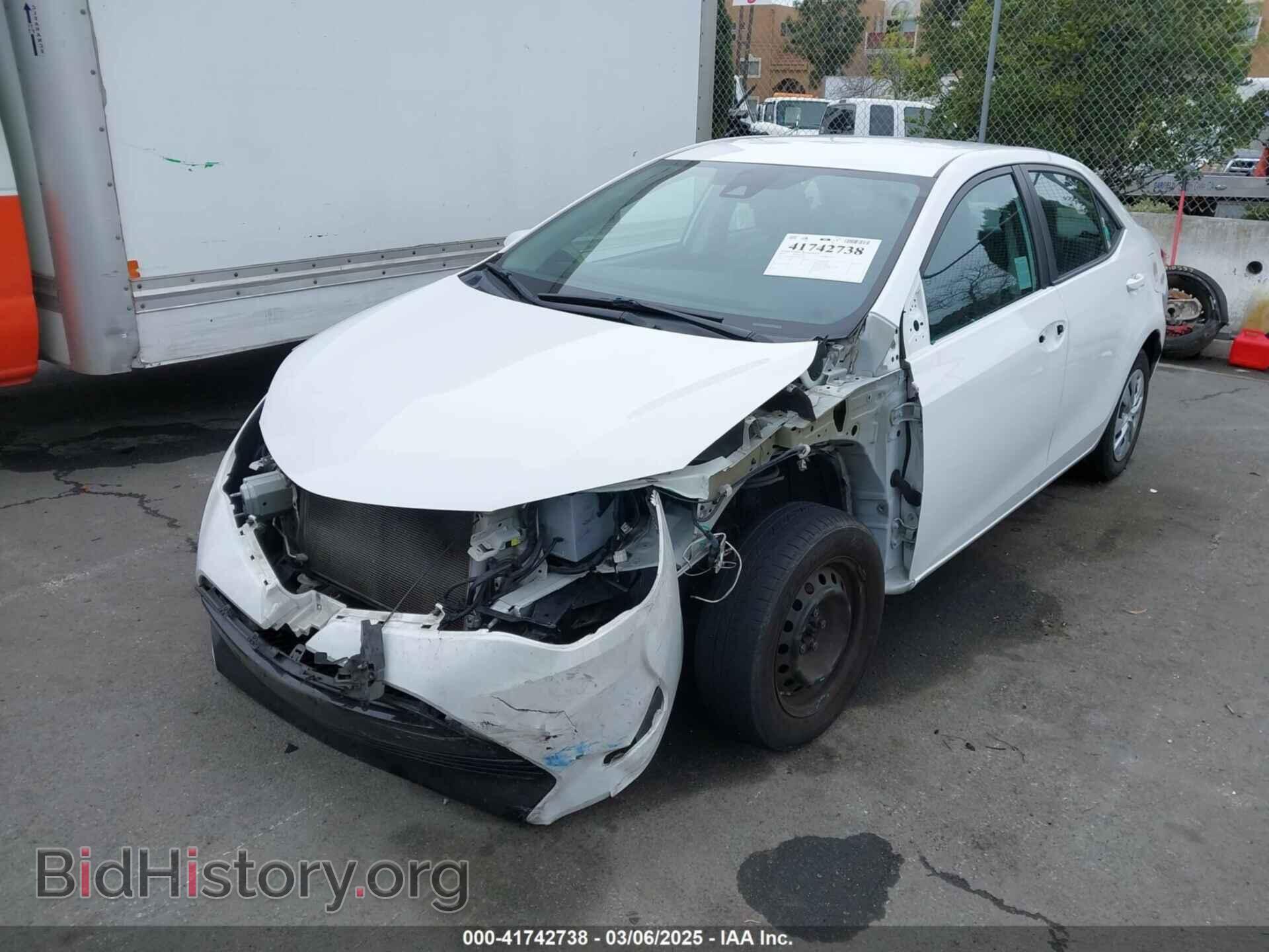 2017 TOYOTA COROLLA - VIN: 5YFBURHE4HP712238 - Фото 2