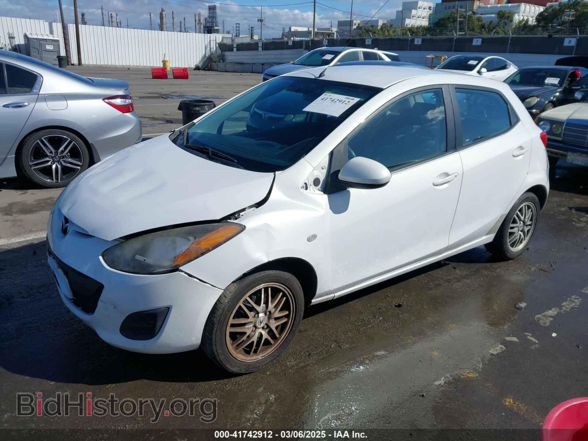 2012 MAZDA MAZDA2 - VIN: JM1DE1KZ1C0147422 - Фото 2
