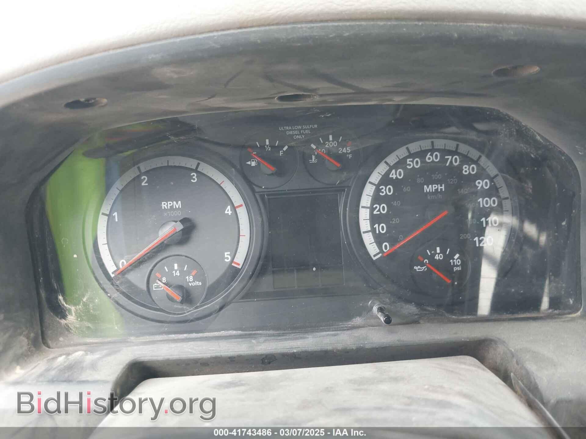 2012 RAM 3500 - VIN: 3C63DRGL8CG313939 - Photo 5