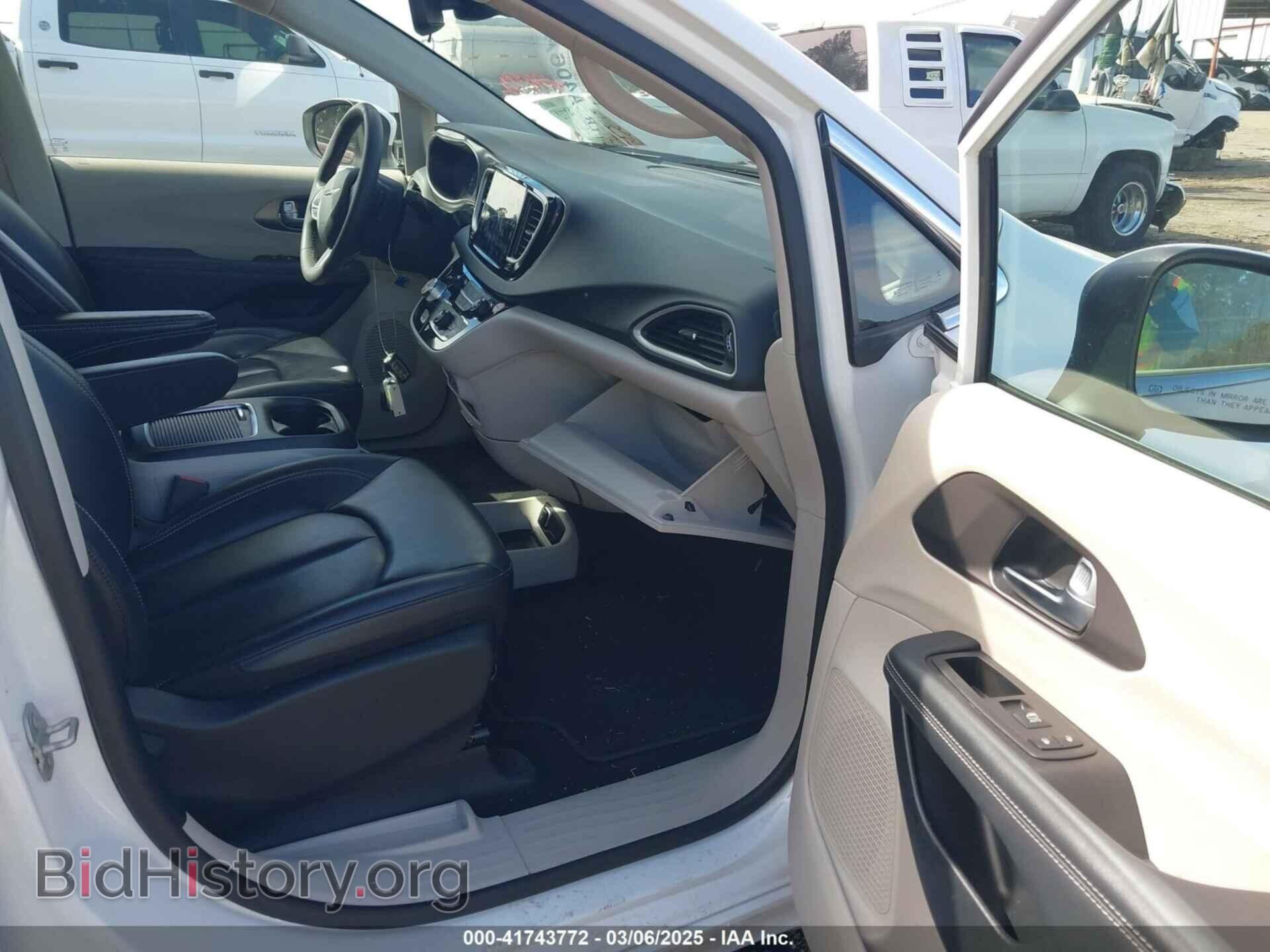 2023 CHRYSLER PACIFICA - VIN: 2C4RC1BG1PR557529 - Фото 5
