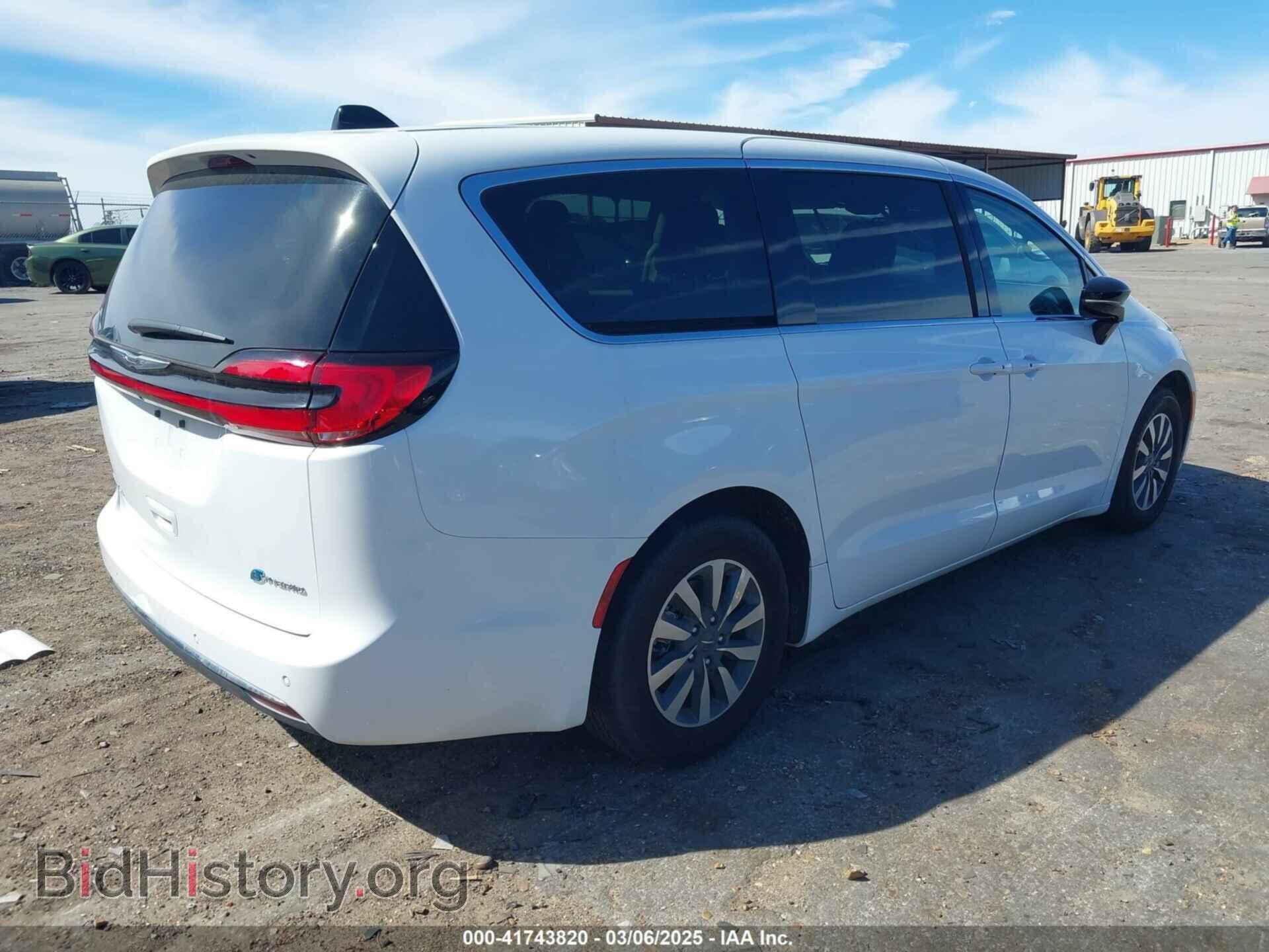 2024 CHRYSLER PACIFICA HYBRID - VIN: 2C4RC1S78RR123787 - Фото 4