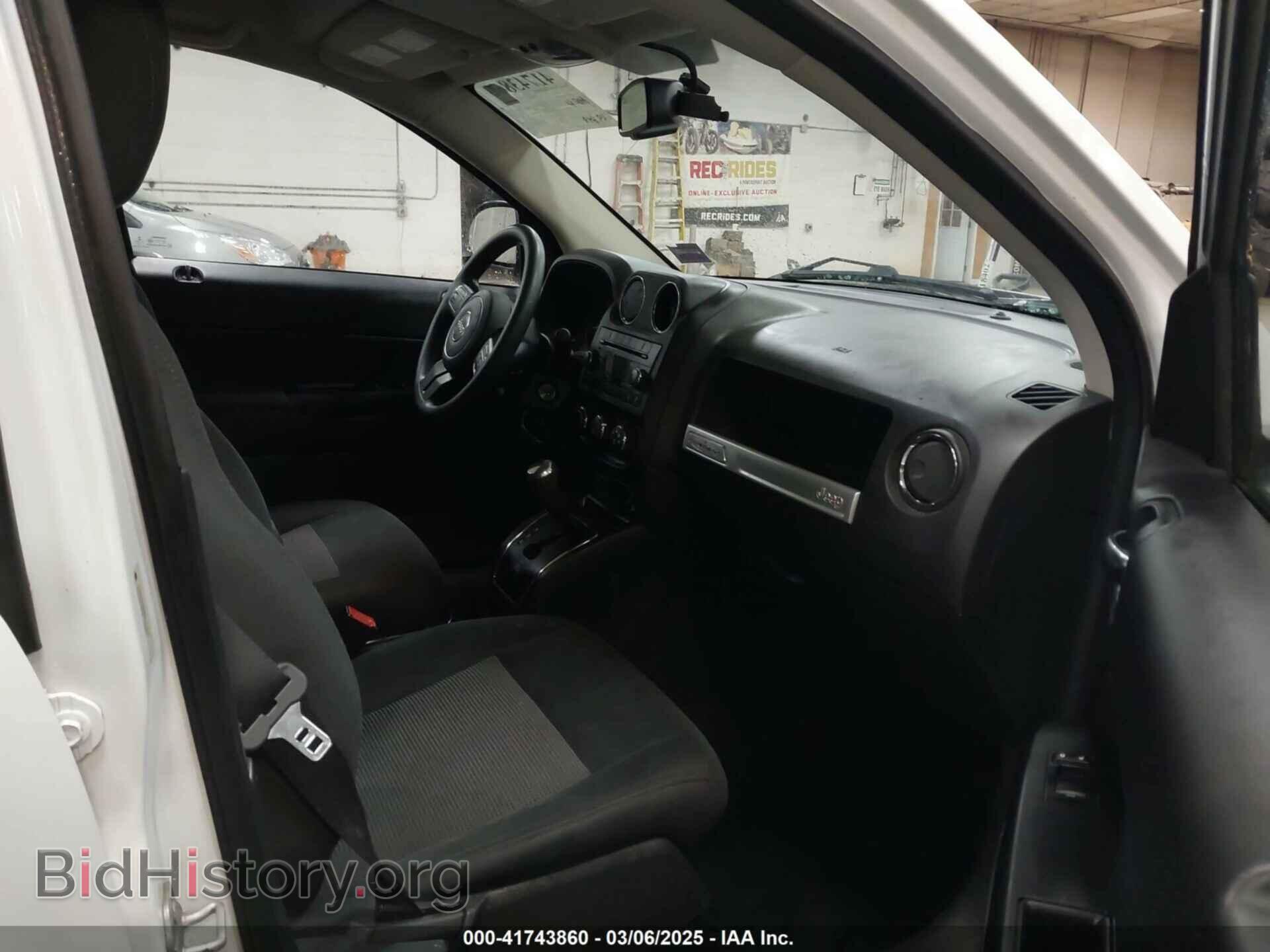 2016 JEEP COMPASS - VIN: 1C4NJDBB0GD571810 - Фото 5