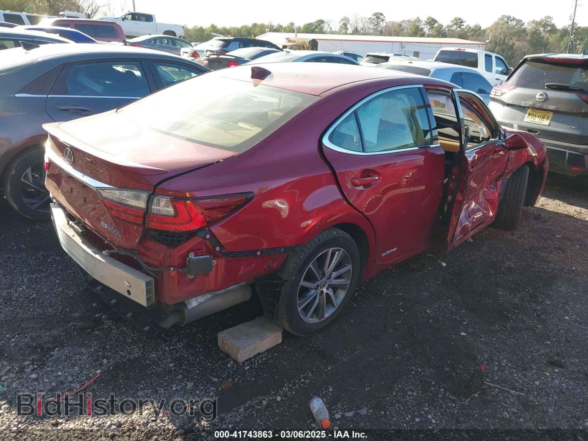 2017 LEXUS ES - VIN: JTHBW1GG1H2147877 - Фото 4