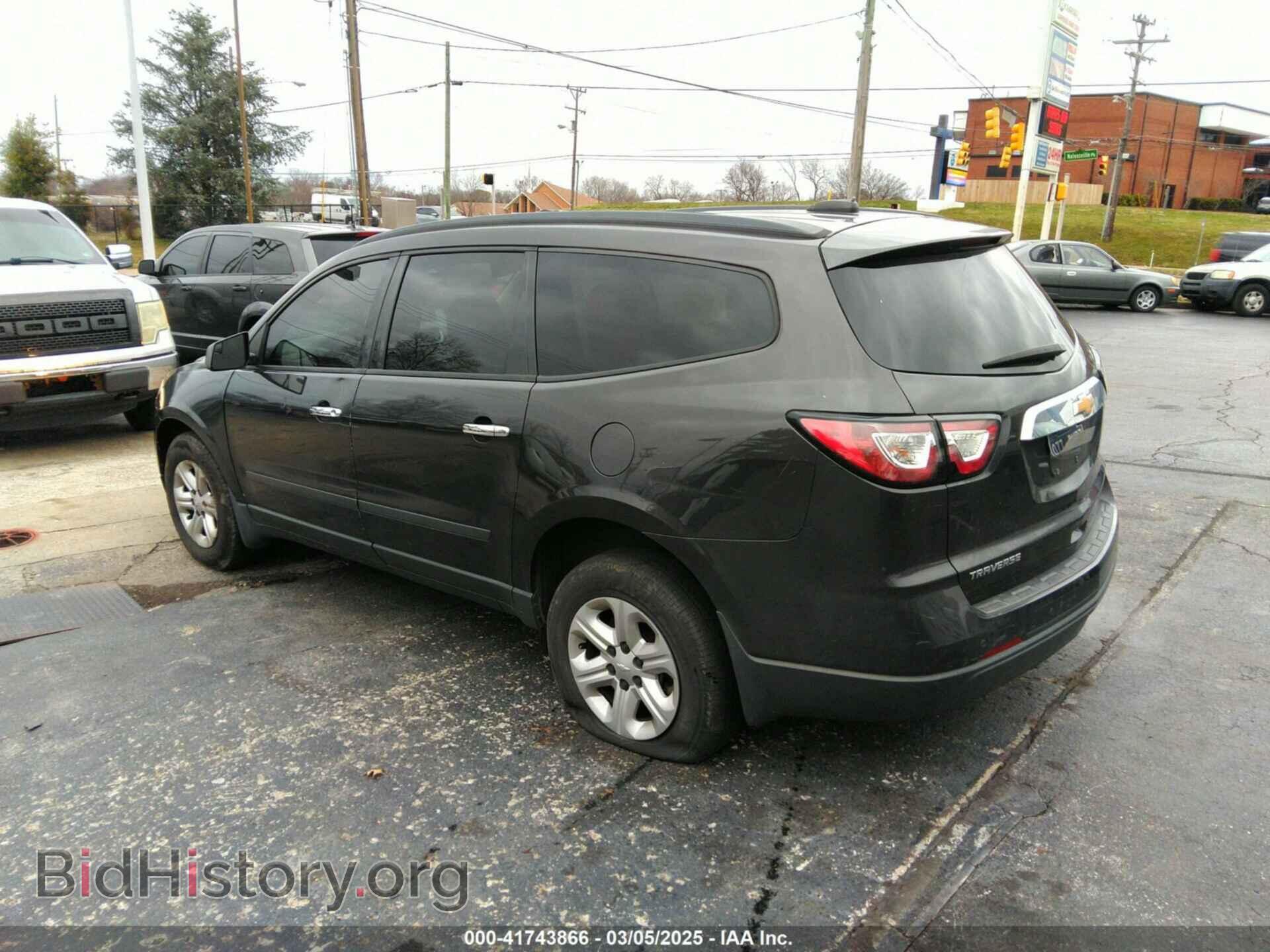 2017 CHEVROLET TRAVERSE - VIN: 1GNKRFED7HJ198280 - Фото 3