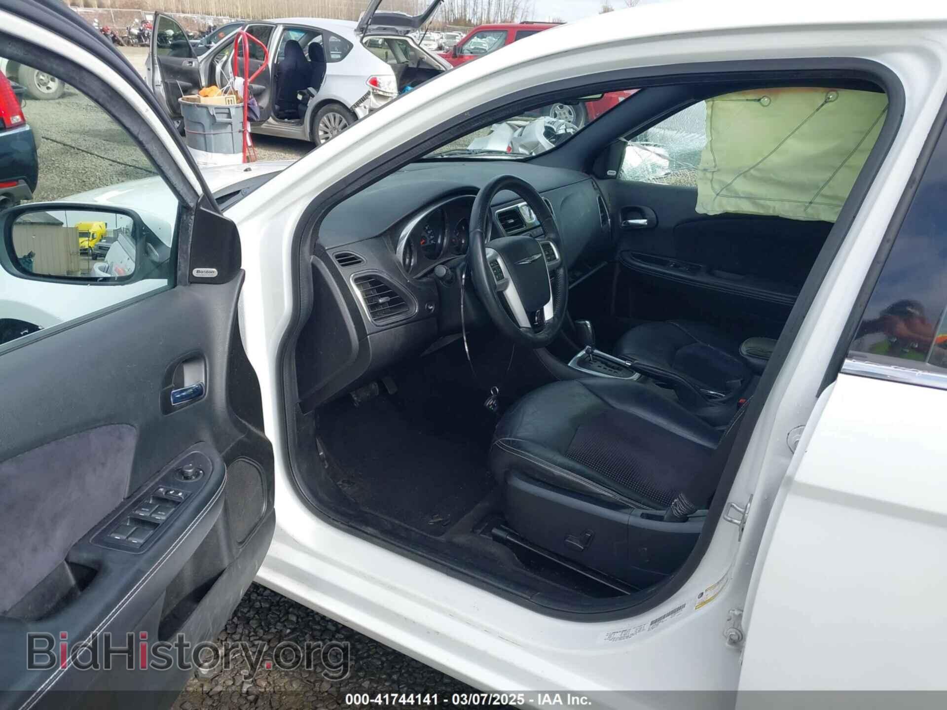 2013 CHRYSLER 200 - VIN: 1C3CCBCG7DN690139 - Фото 5