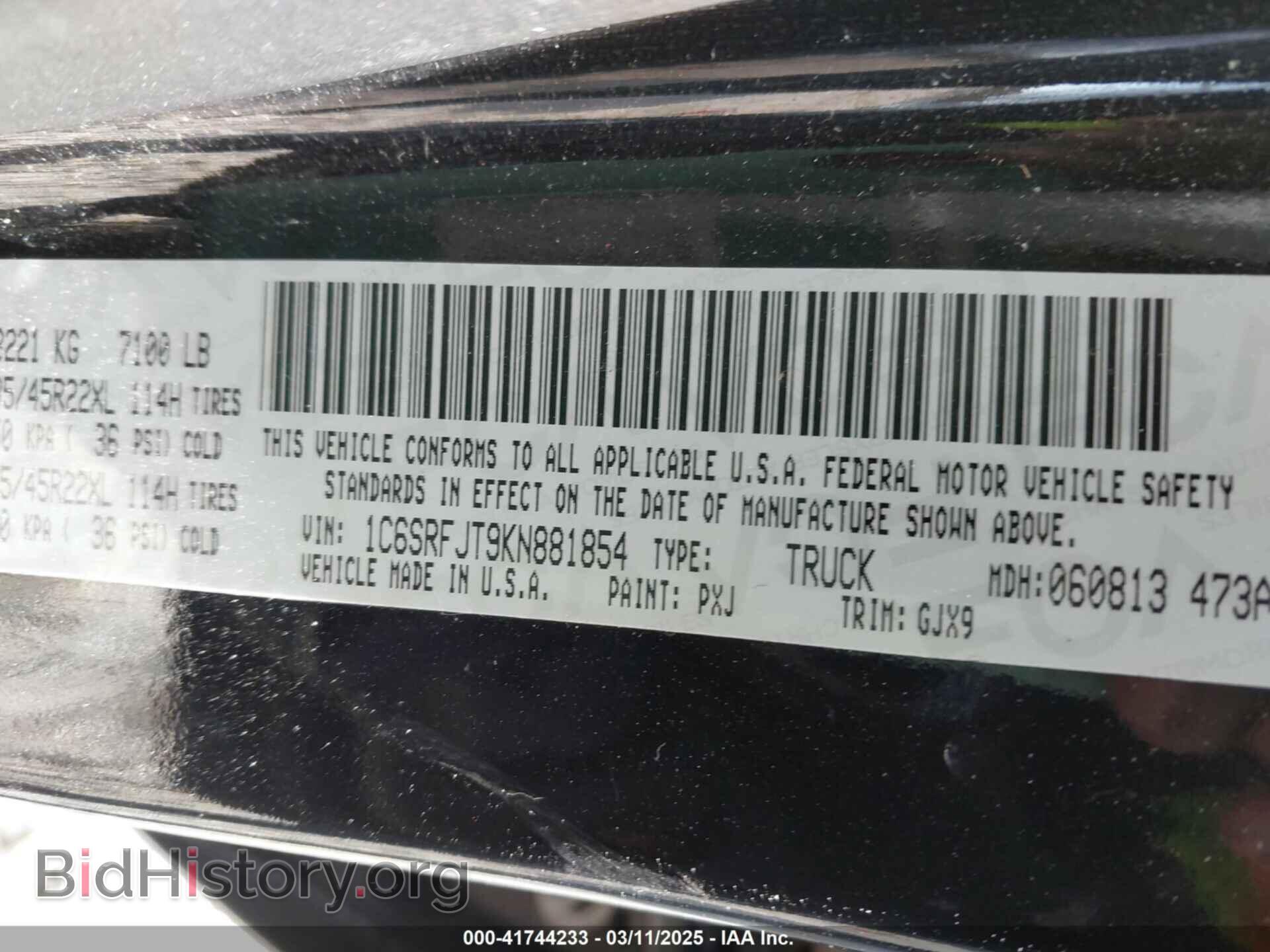 2019 RAM 1500 - VIN: 1C6SRFJT9KN881854 - Фото 9