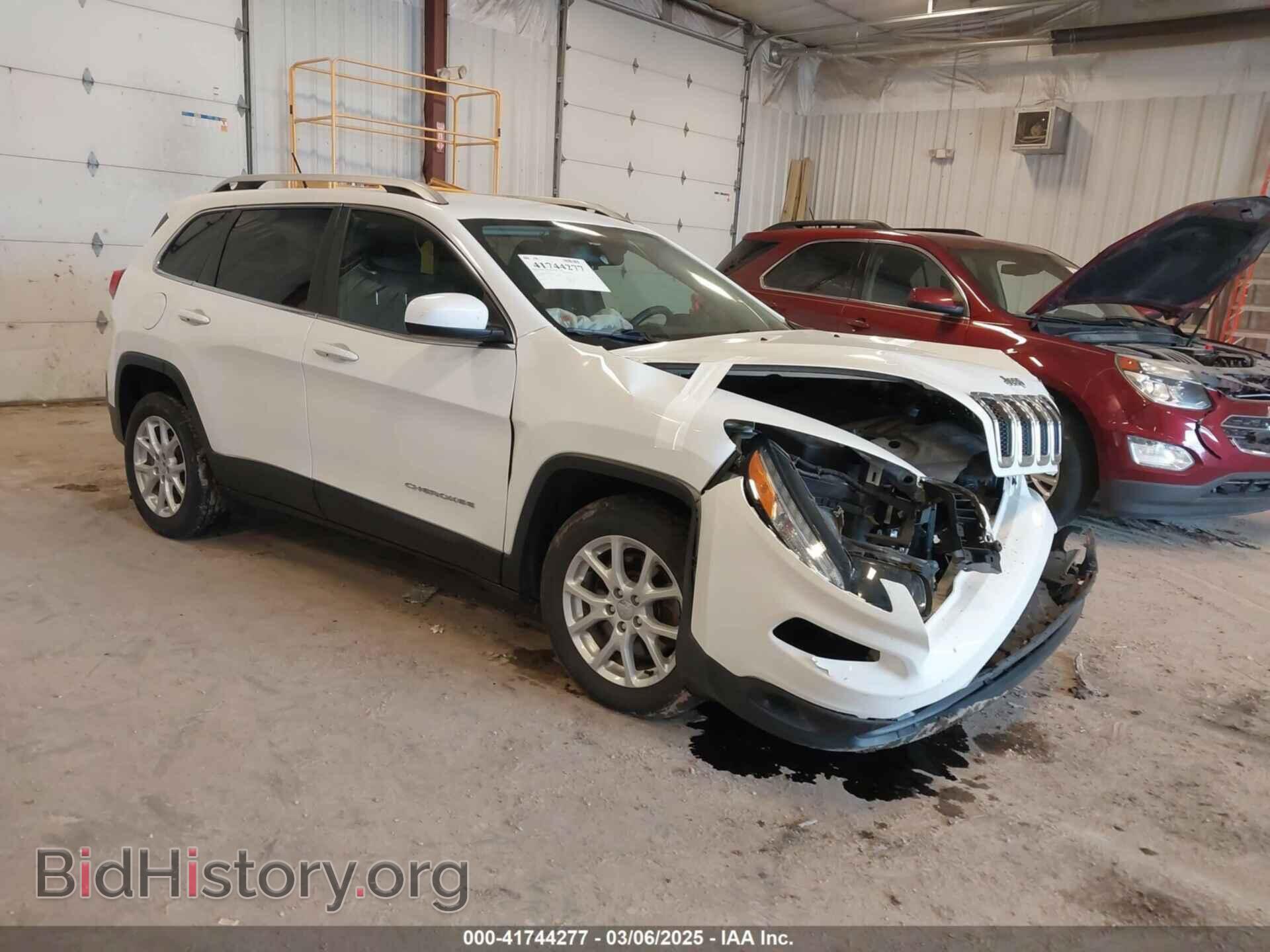 Фотография 1C4PJLCB2GW363756 - JEEP CHEROKEE 2016