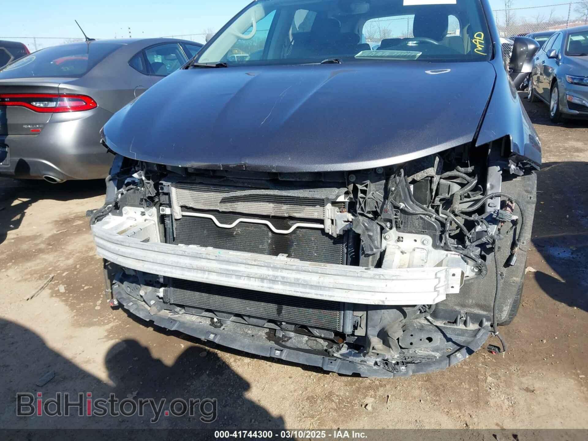 2019 CHRYSLER PACIFICA - VIN: 2C4RC1FG3KR708986 - Фото 6