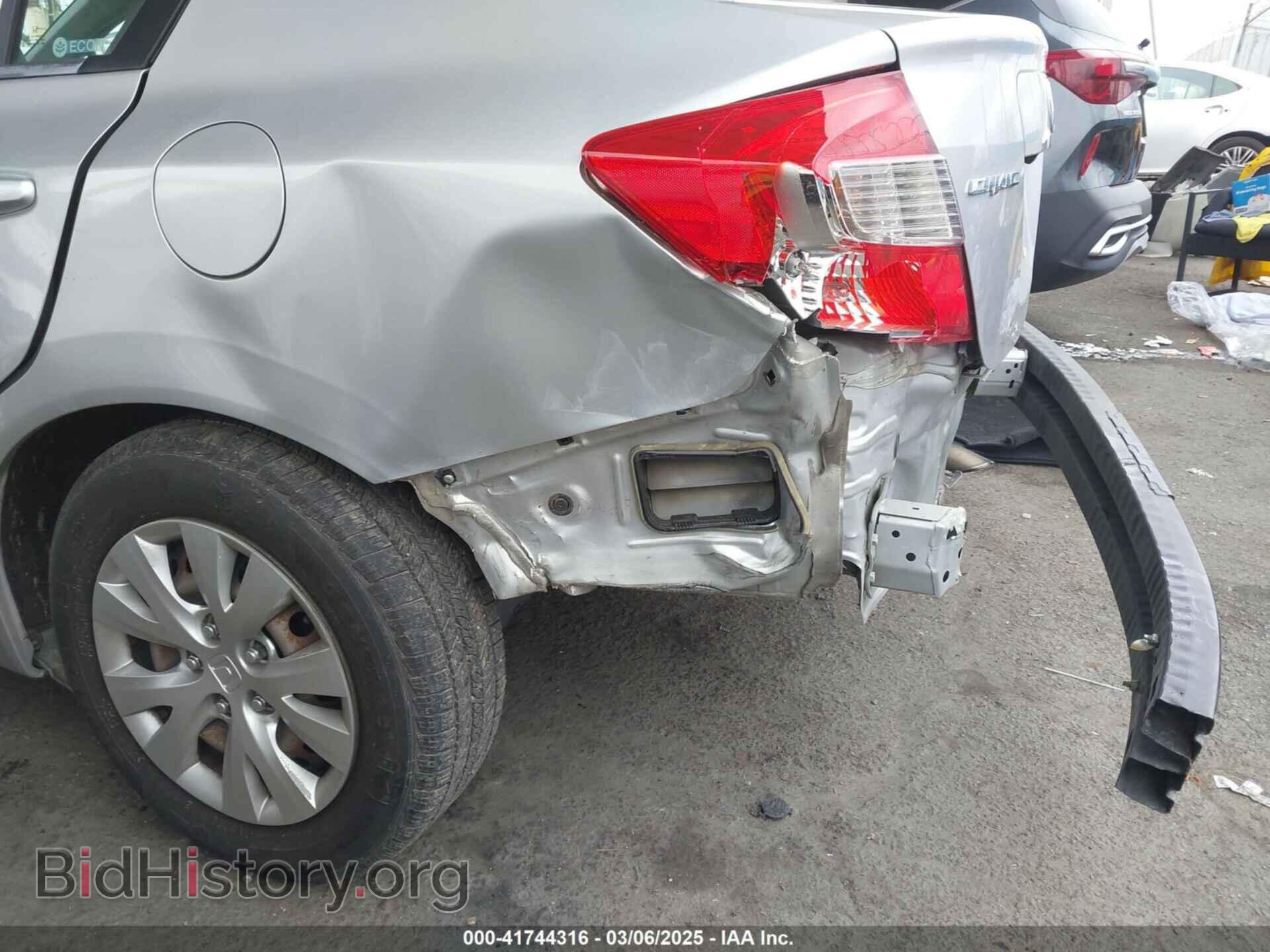 2012 HONDA CIVIC - VIN: 19XFB2F56CE342924 - Фото 12