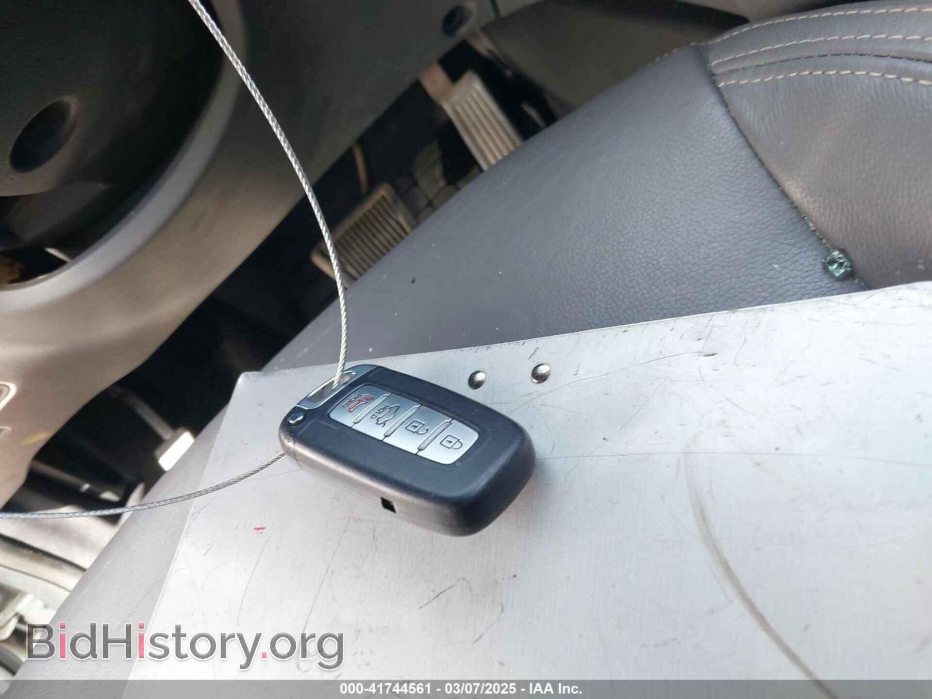 2011 HYUNDAI SONATA - VIN: 5NPEC4AC0BH123719 - Фото 11