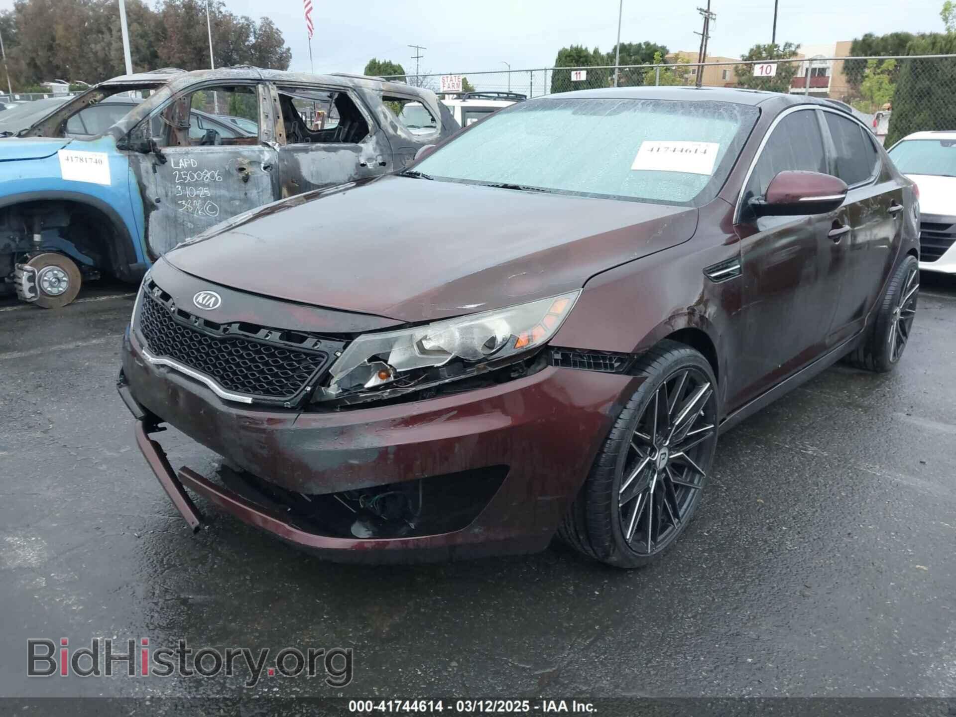 2011 KIA OPTIMA - VIN: KNAGM4A73B5117984 - Фото 2
