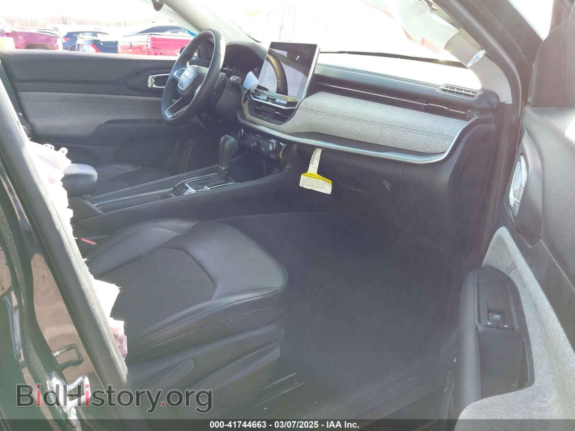 2022 JEEP COMPASS - VIN: 3C4NJDBB9NT210065 - Фото 5