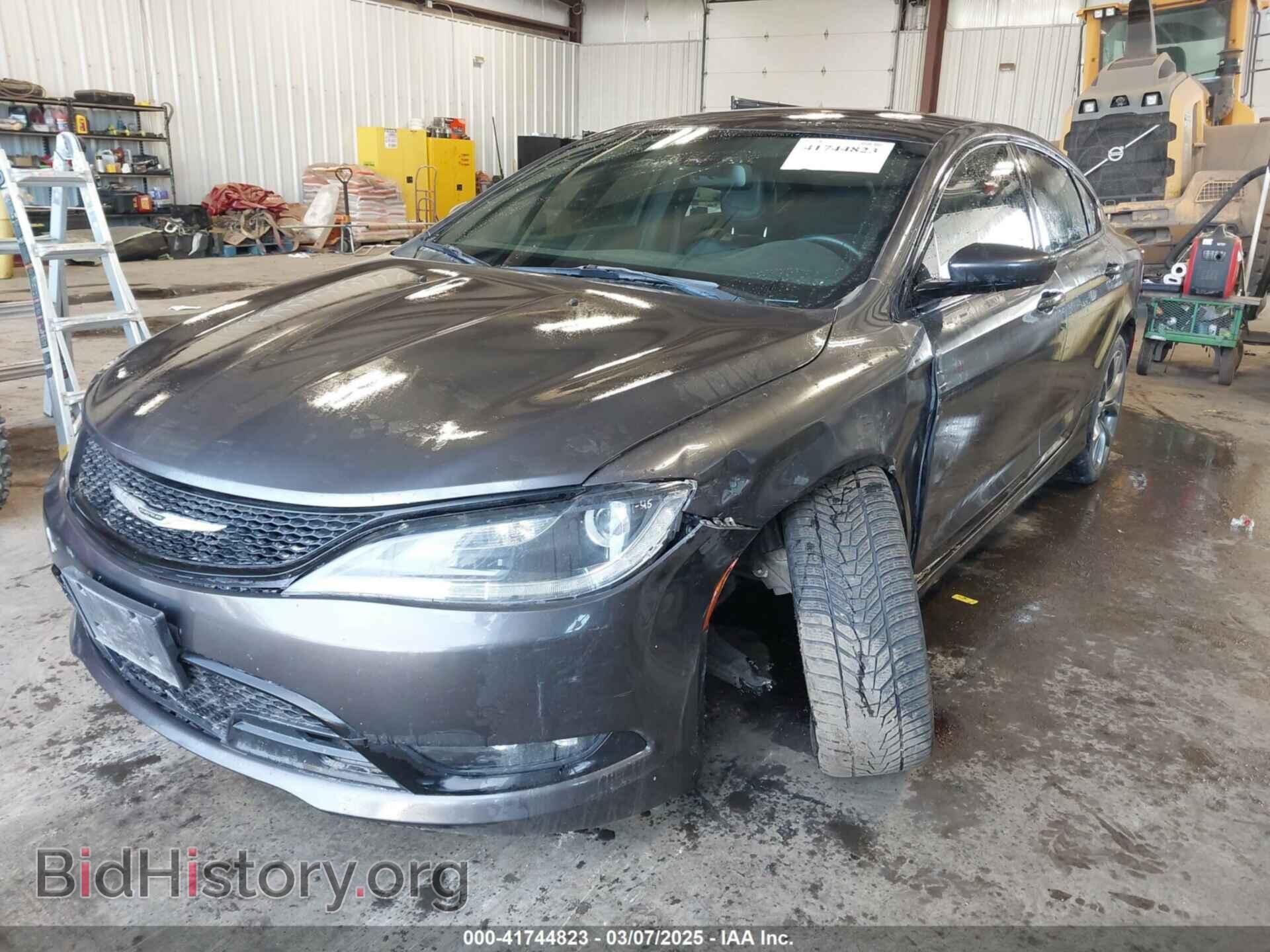 2016 CHRYSLER 200 - VIN: 1C3CCCDG3GN179617 - Photo 2