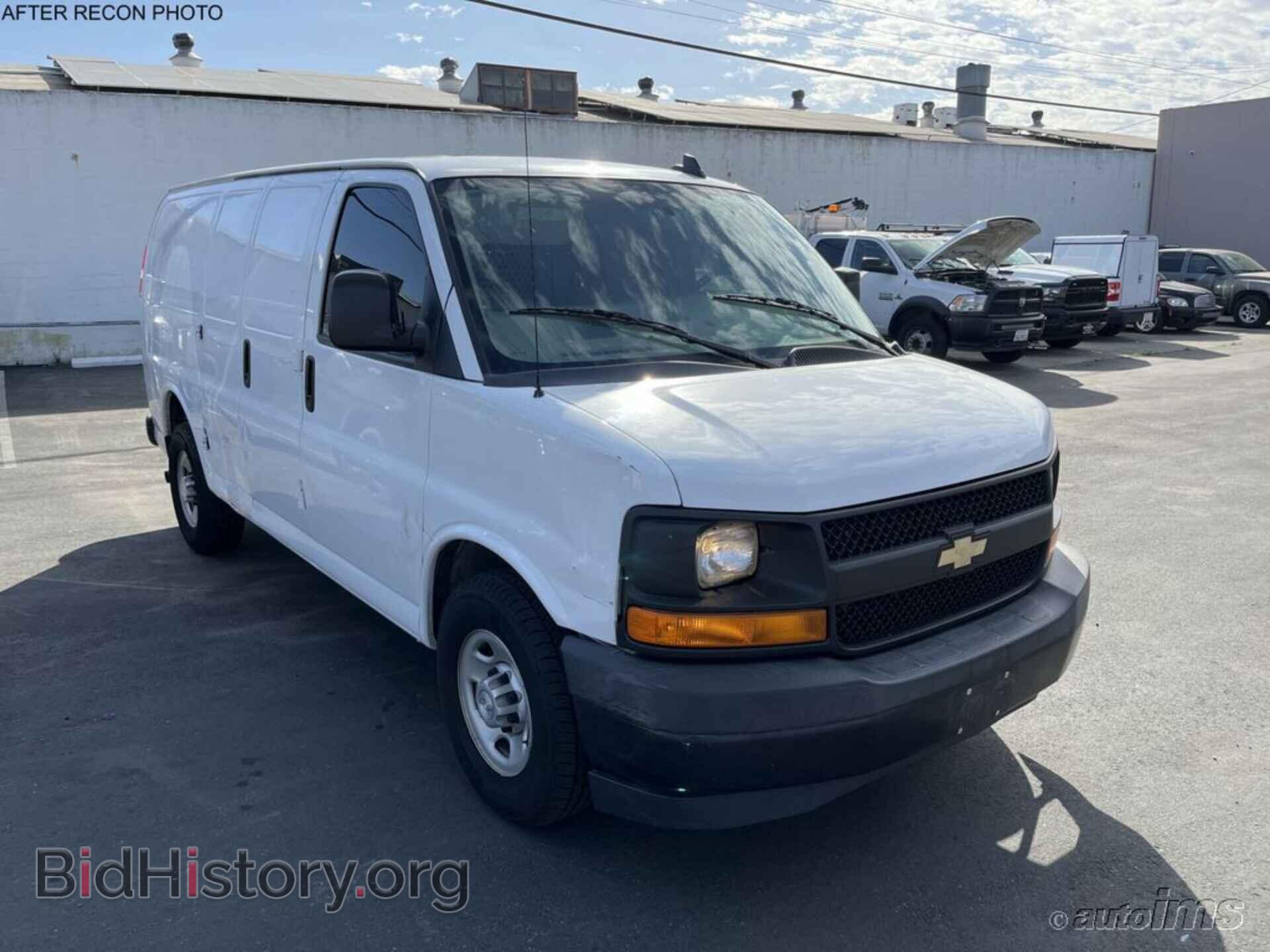 2017 CHEVROLET EXPRESS 2500 - VIN: 1GCWGAFF9H1341751 - Фото 3