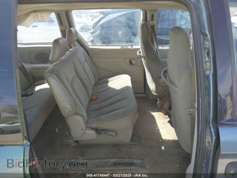 2005 Dodge CARAVAN (VIN 1D4GP25B15B319664) — photo 8 of 18