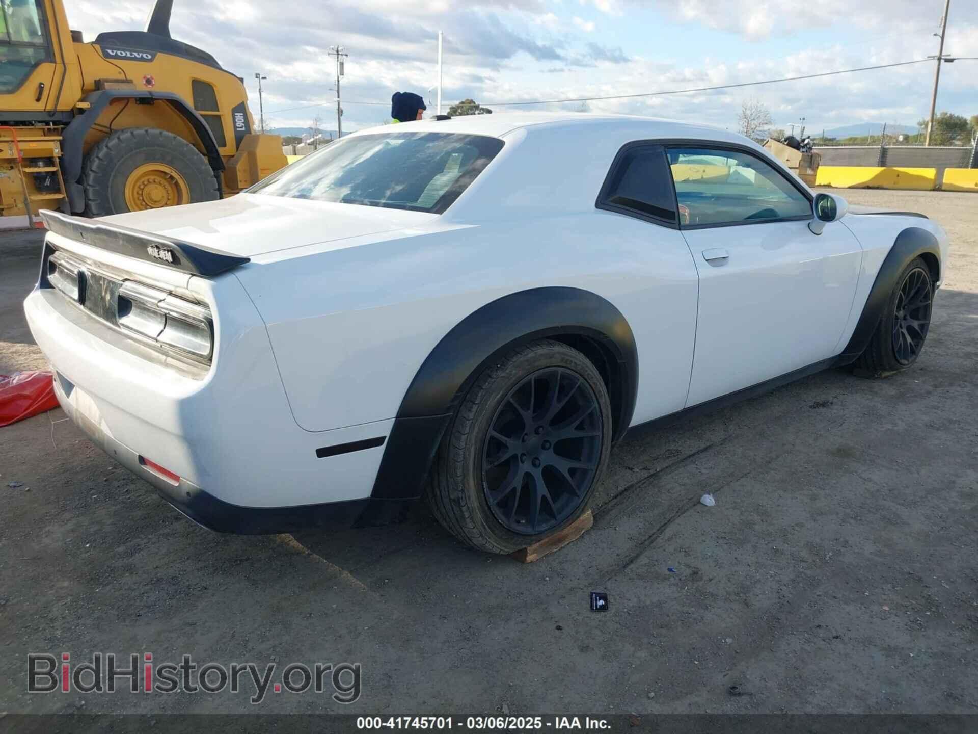 2019 DODGE CHALLENGER - VIN: 2C3CDZBT0KH642203 - Фото 4