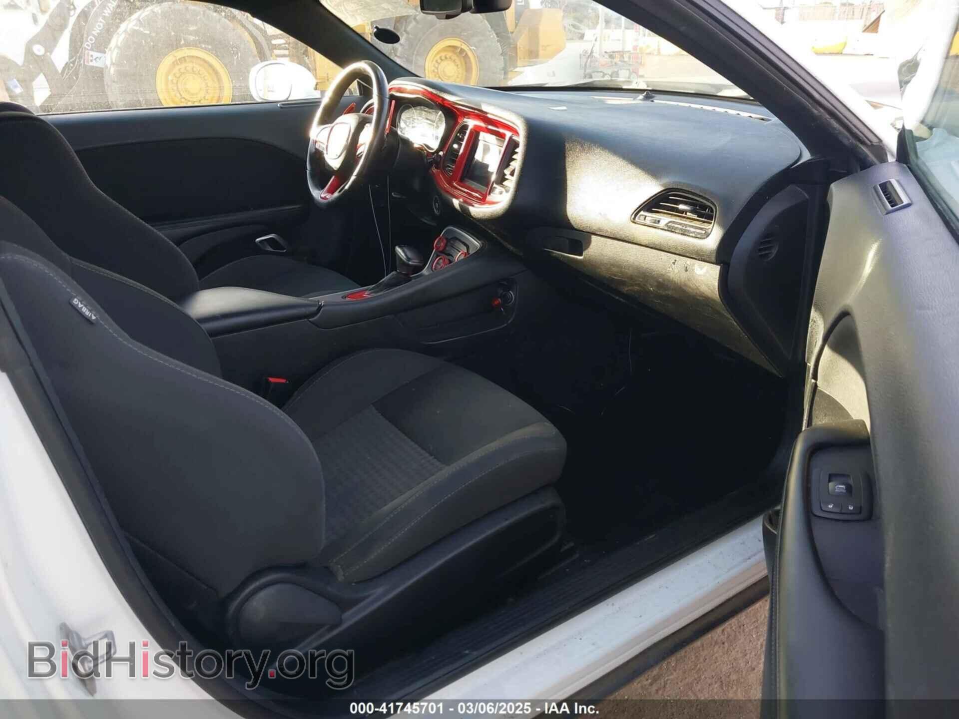 2019 DODGE CHALLENGER - VIN: 2C3CDZBT0KH642203 - Фото 5