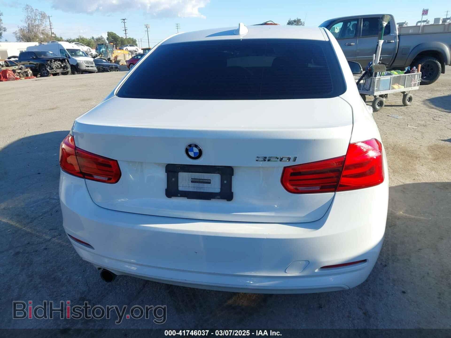 2016 BMW 320I - VIN: WBA8E1G53GNU11981 - Photo 15