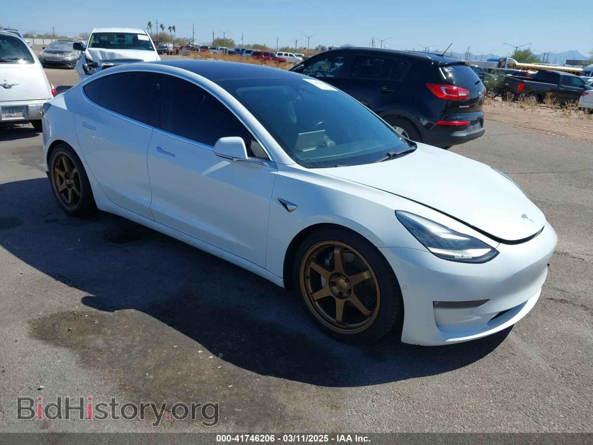 Photo 5YJ3E1EA1JF035459 - TESLA MODEL 3 2018