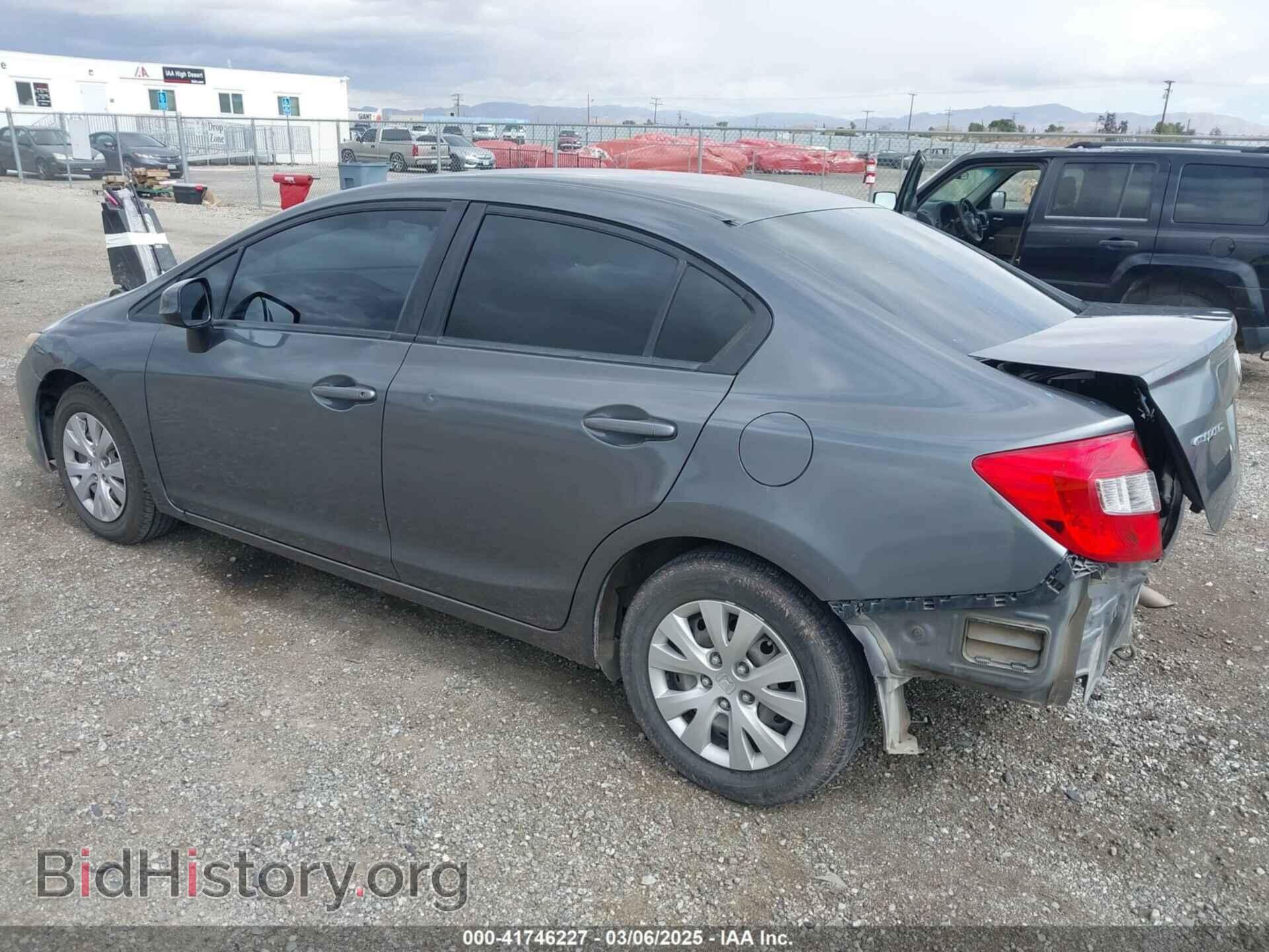 2012 HONDA CIVIC - VIN: 19XFB2F5XCE027317 - Фото 3