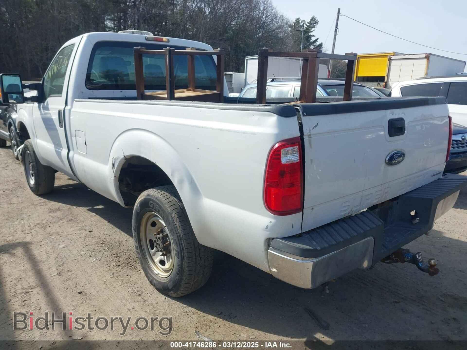 2011 FORD F-250 - VIN: 1FTBF2B68BEA18871 - Фото 3