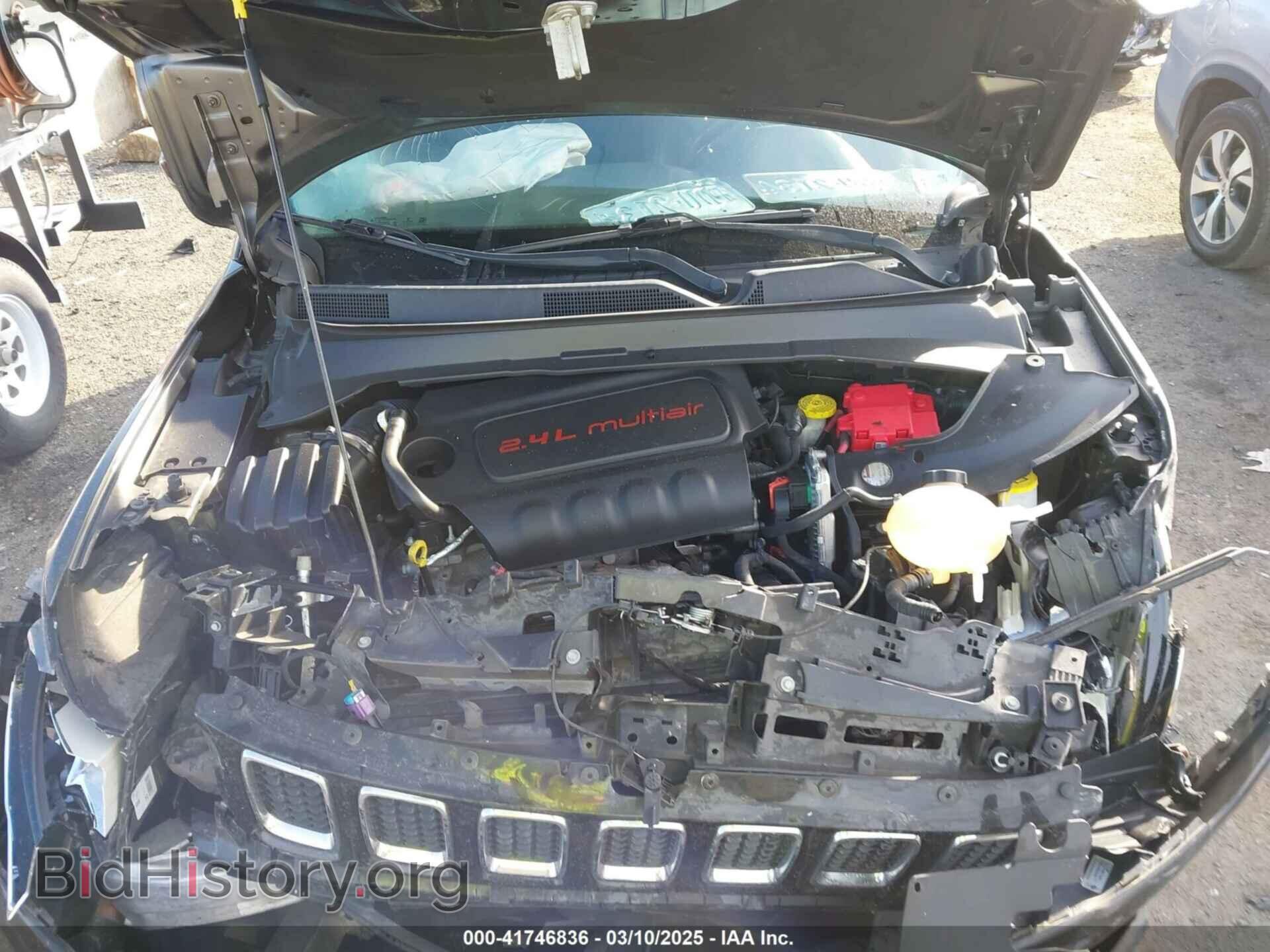 2019 JEEP COMPASS - VIN: 3C4NJDBB3KT690471 - Фото 10