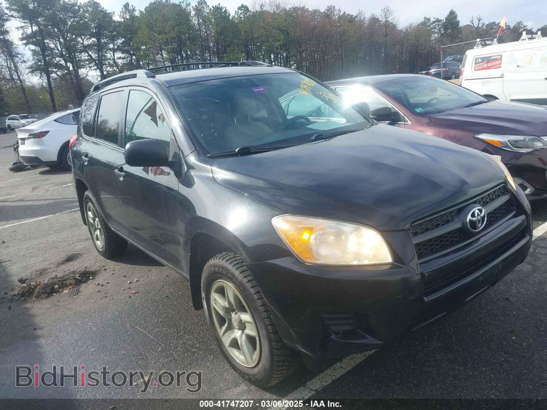 Photo 2T3BF4DV2BW150629 - TOYOTA RAV4 2011