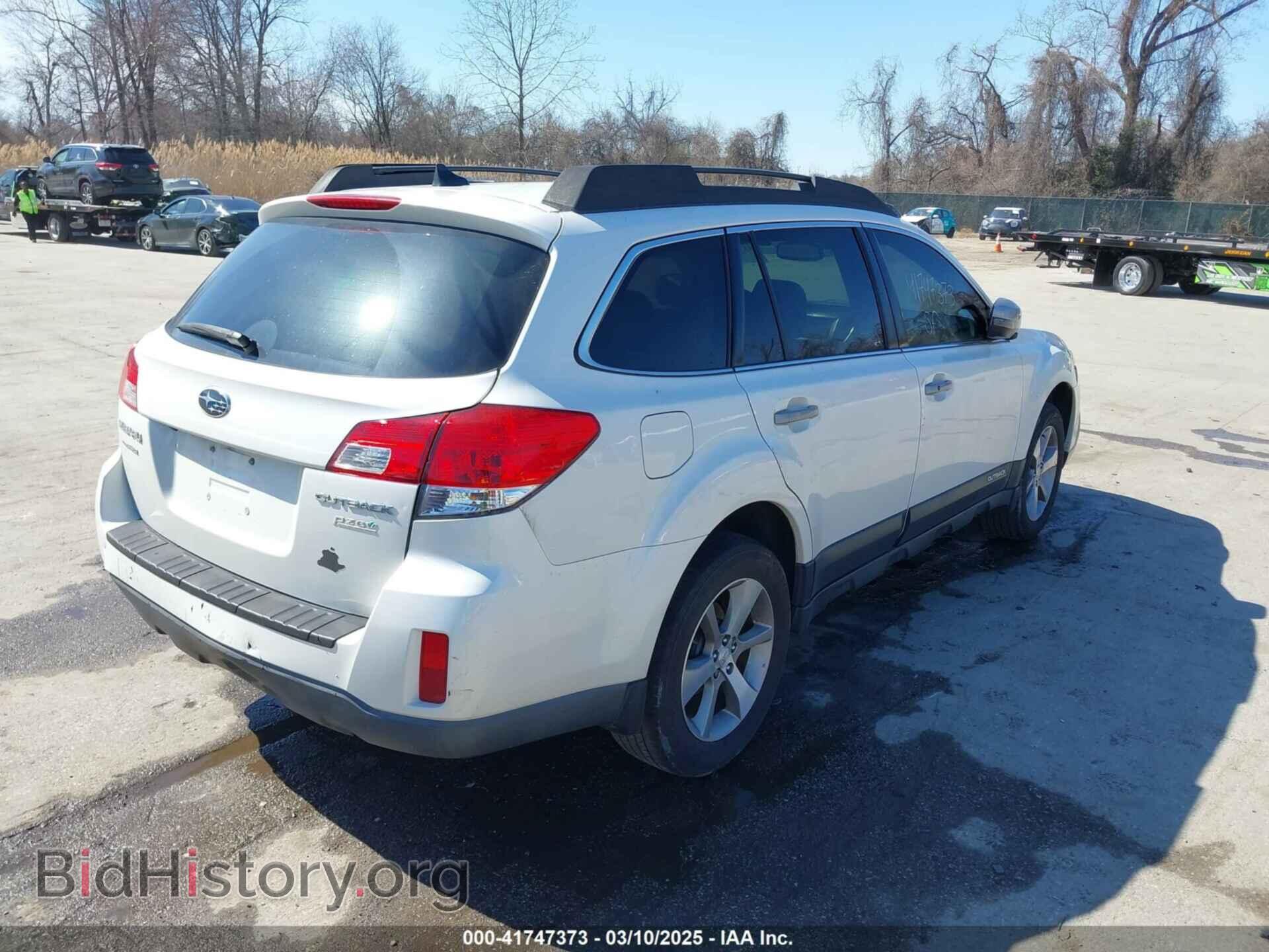2014 SUBARU OUTBACK - VIN: 4S4BRBPC6E3328048 - Фото 4