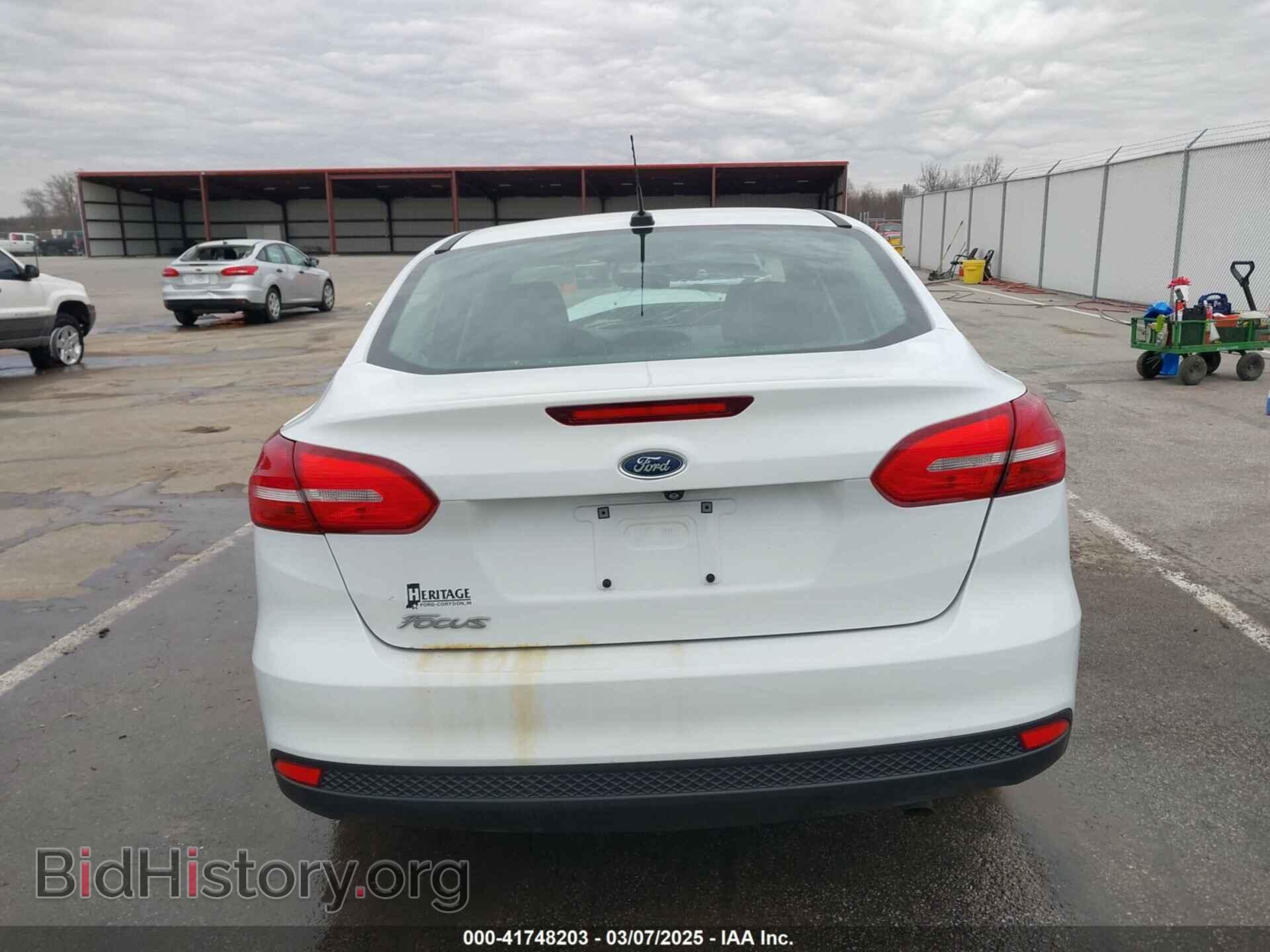 2017 FORD FOCUS - VIN: 1FADP3E24HL307261 - Фото 17