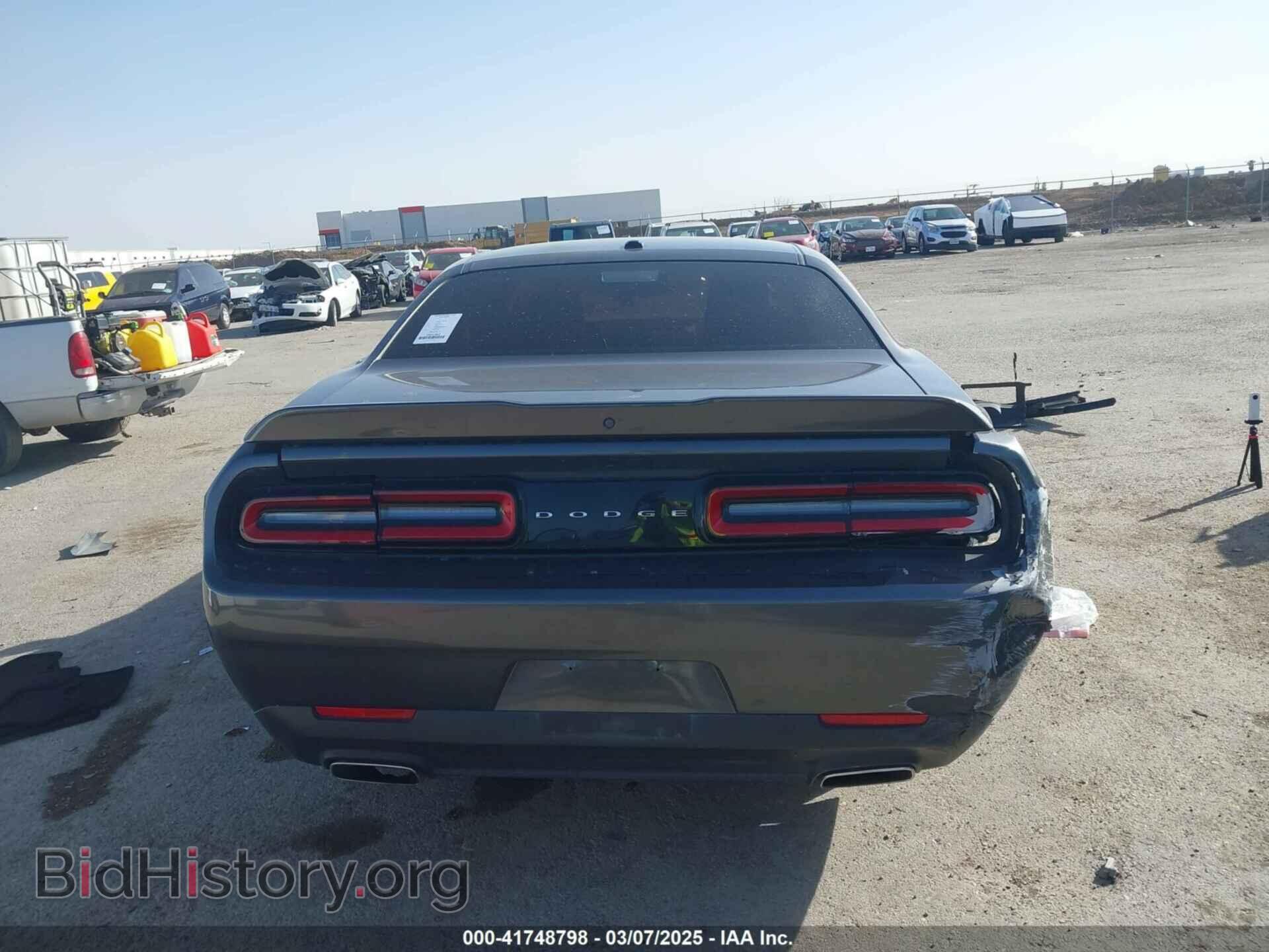 2019 DODGE CHALLENGER - VIN: 2C3CDZAG3KH668752 - Photo 16
