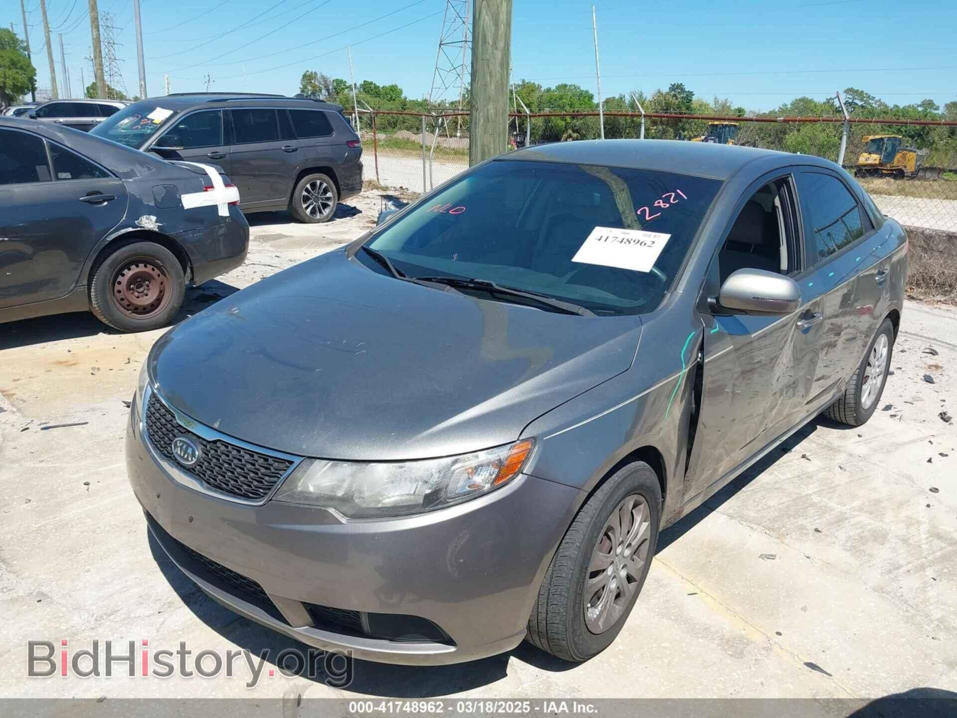 2013 KIA FORTE - VIN: KNAFU4A27D5663948 - Фото 2