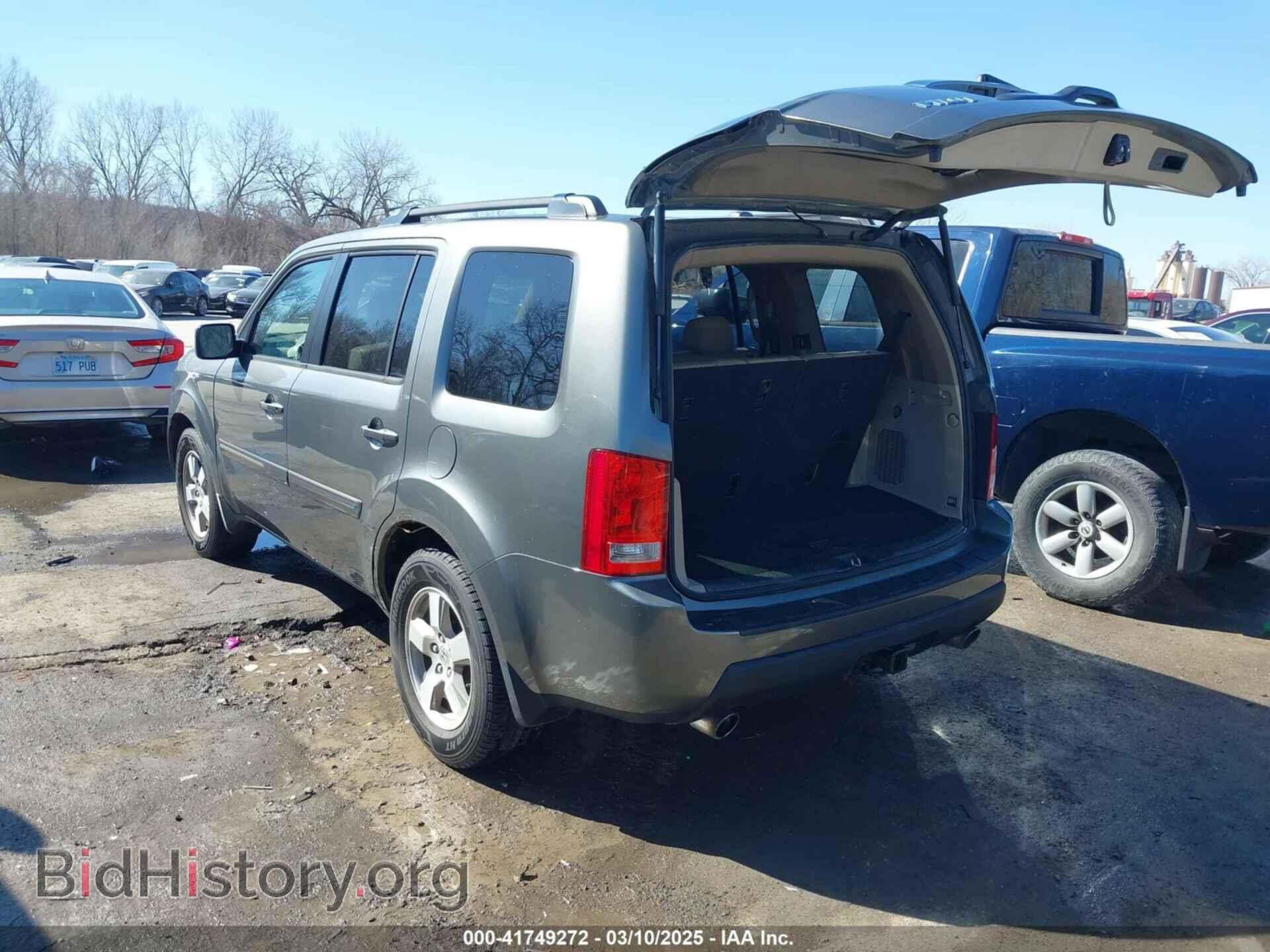 2009 HONDA PILOT - VIN: 5FNYF485X9B006704 - Фото 3