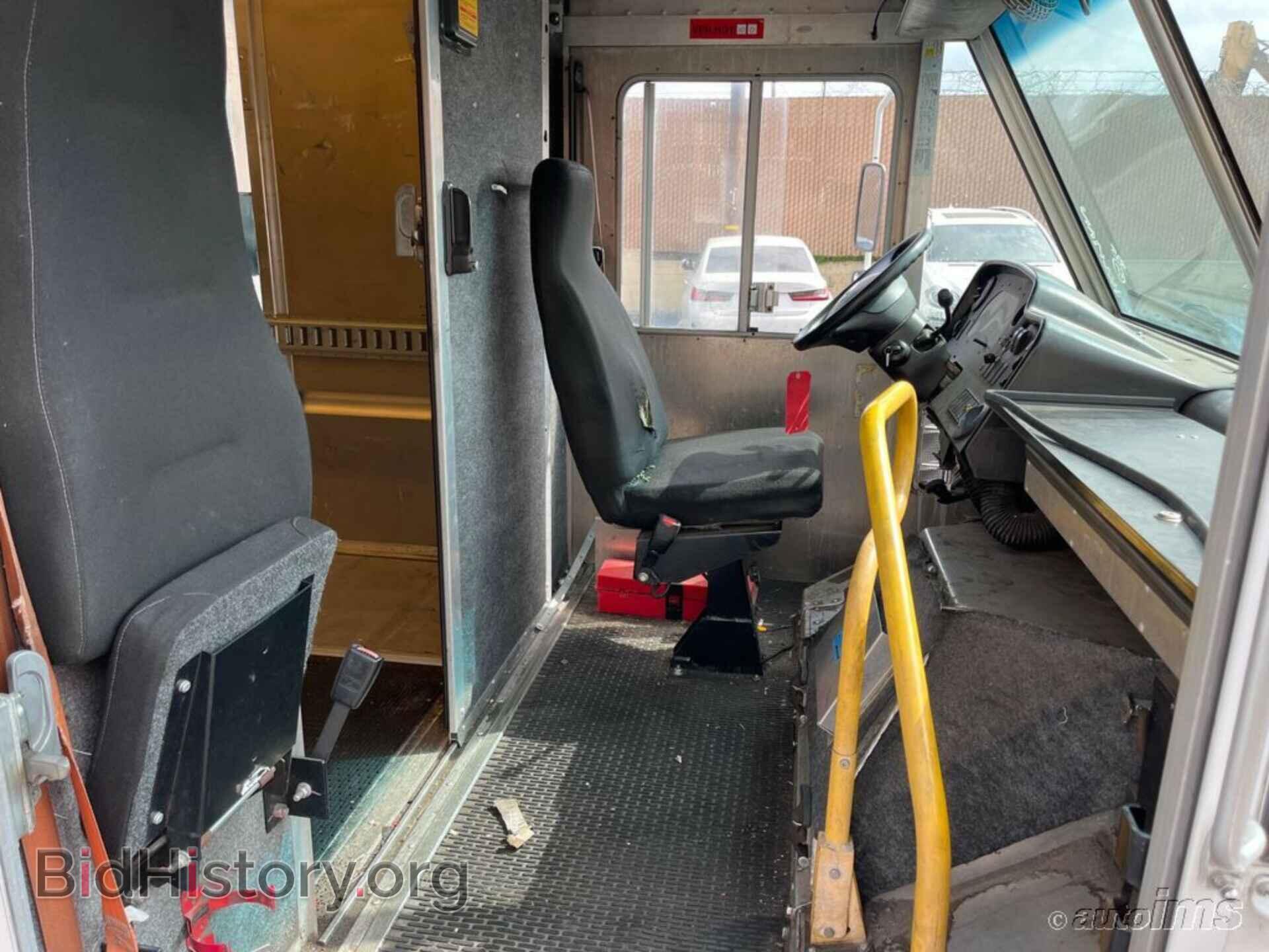 2010 FORD ECONOLINE - VIN: 1FC4E4KL3ADA95522 - Photo 5