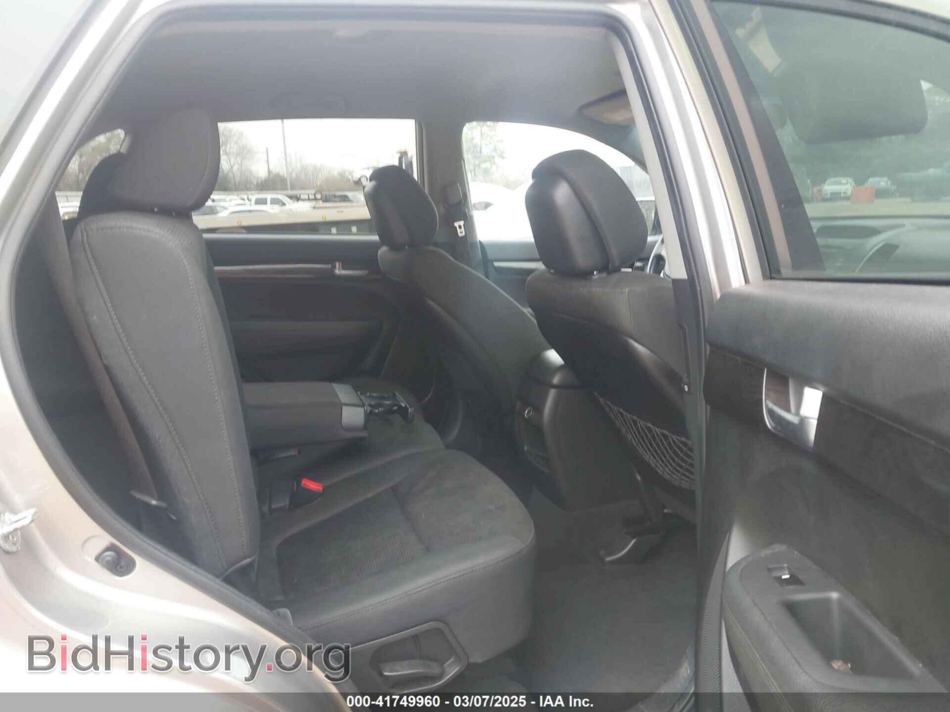2014 KIA SORENTO - VIN: 5XYKT3A69EG460442 - Фото 8
