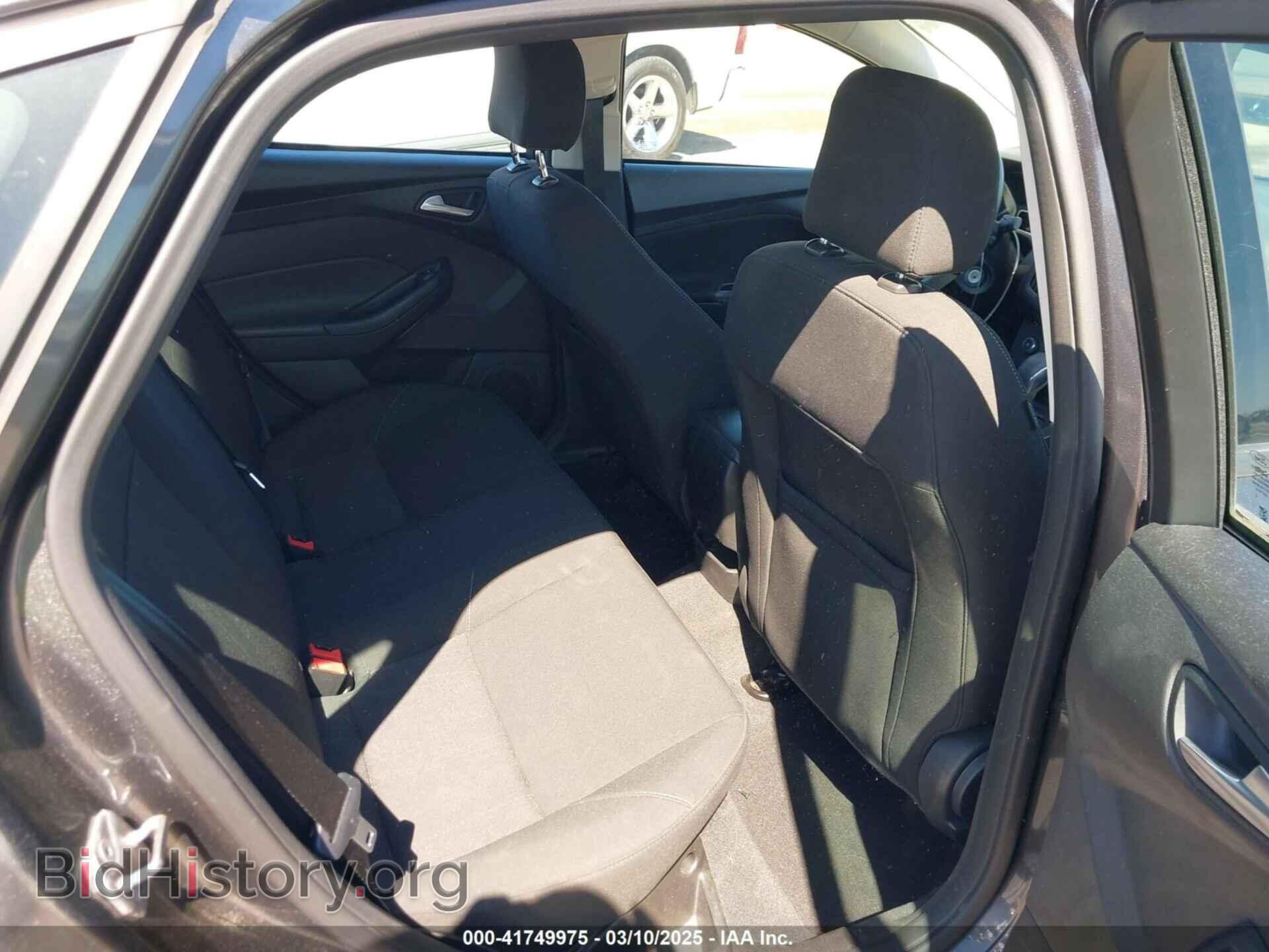 2017 FORD FOCUS - VIN: 1FADP3F23HL202077 - Photo 8