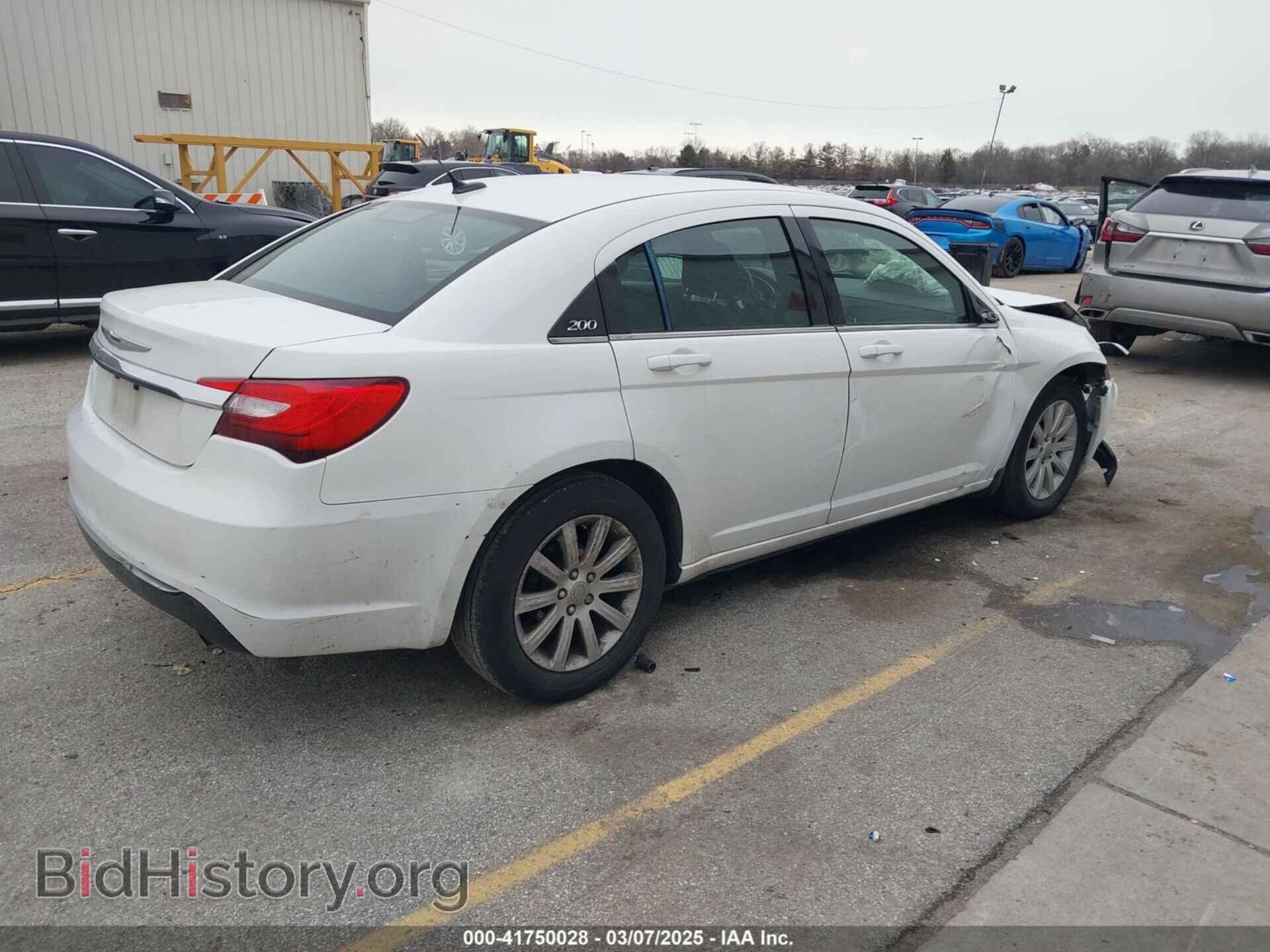 2013 CHRYSLER 200 - VIN: 1C3CCBBB0DN667193 - Фото 4