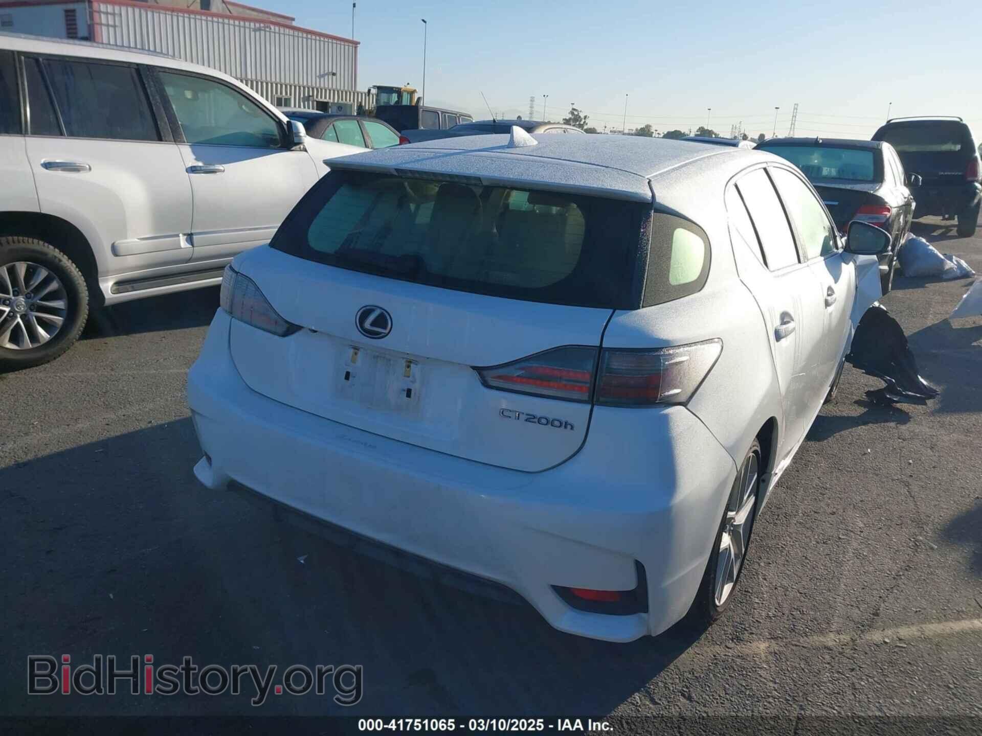 2014 LEXUS CT 200H - VIN: JTHKD5BH3E2177942 - Фото 4