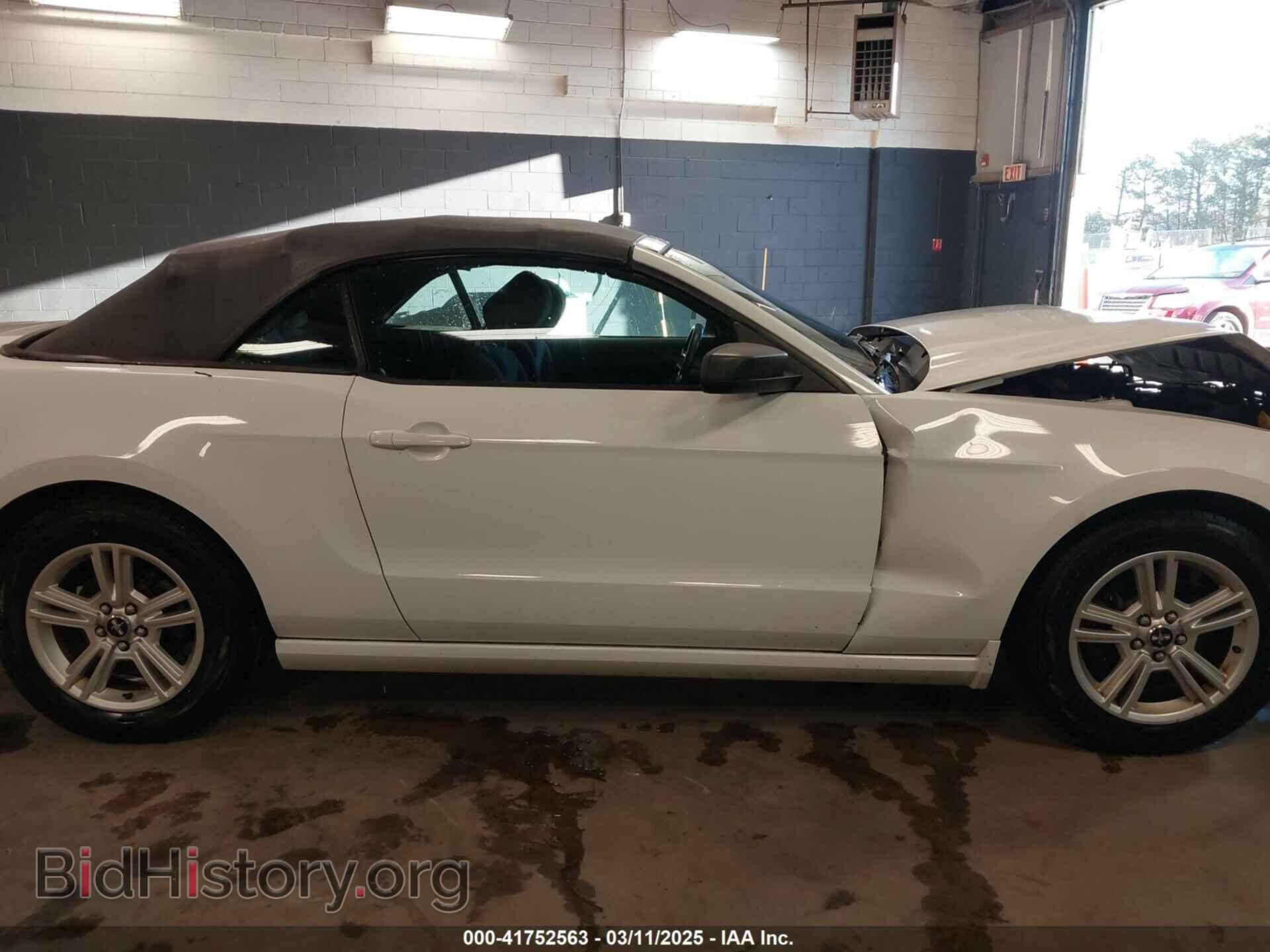 2014 FORD MUSTANG - VIN: 1ZVBP8EM4E5267406 - Фото 13