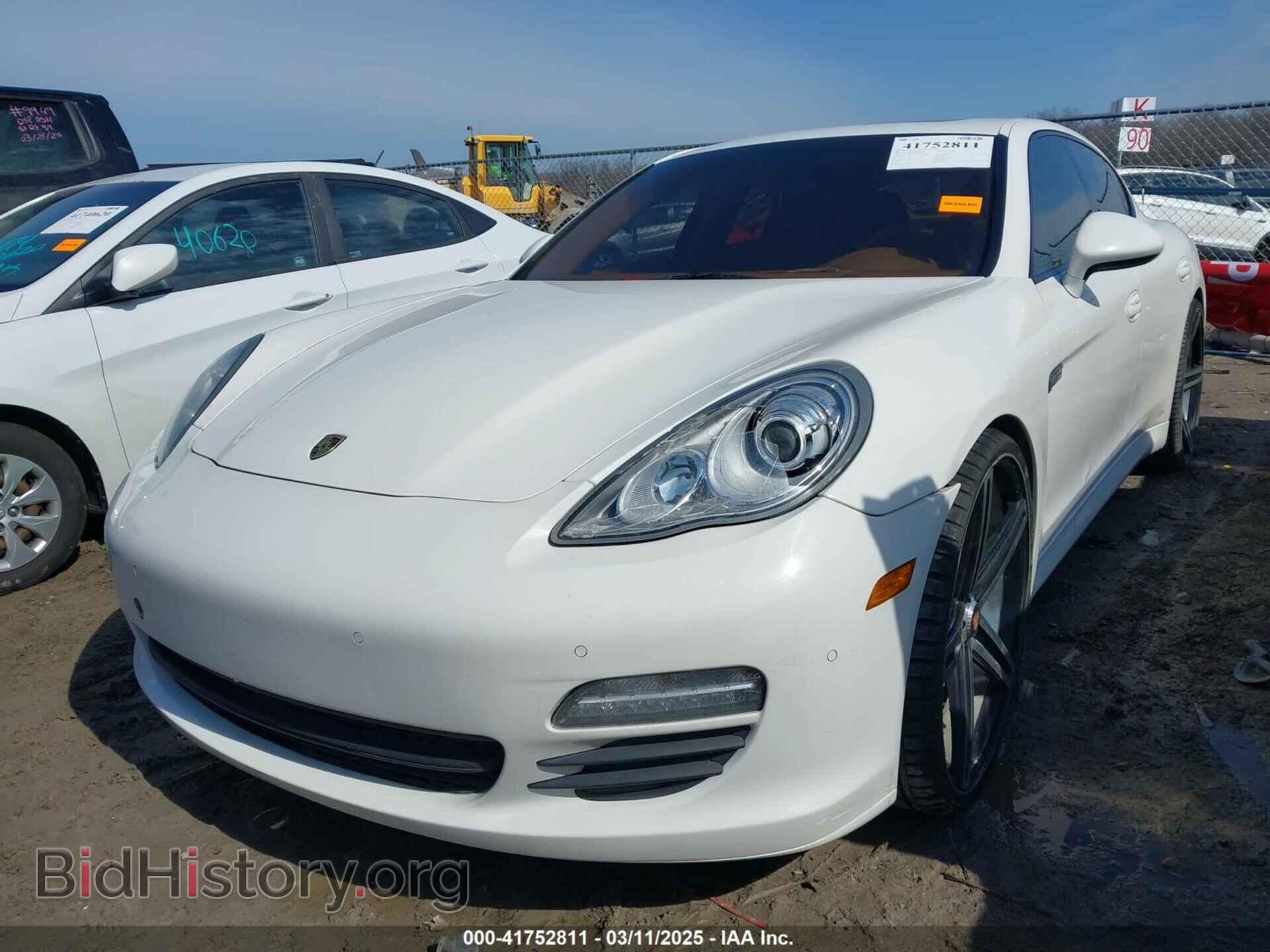 2011 PORSCHE PANAMERA - VIN: WP0AA2A73BL017403 - Фото 2