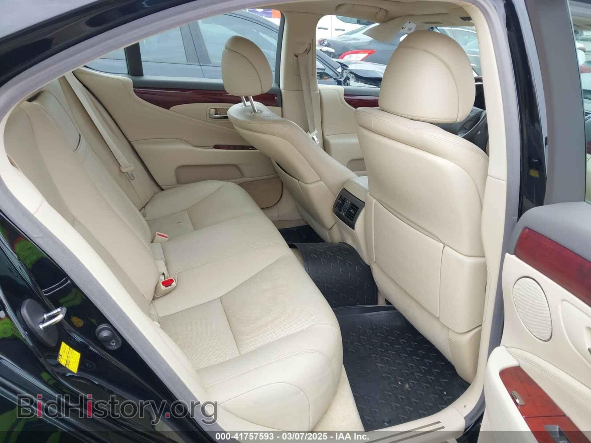 2011 LEXUS LS 460 - VIN: JTHBL5EF0B5103062 - Фото 8