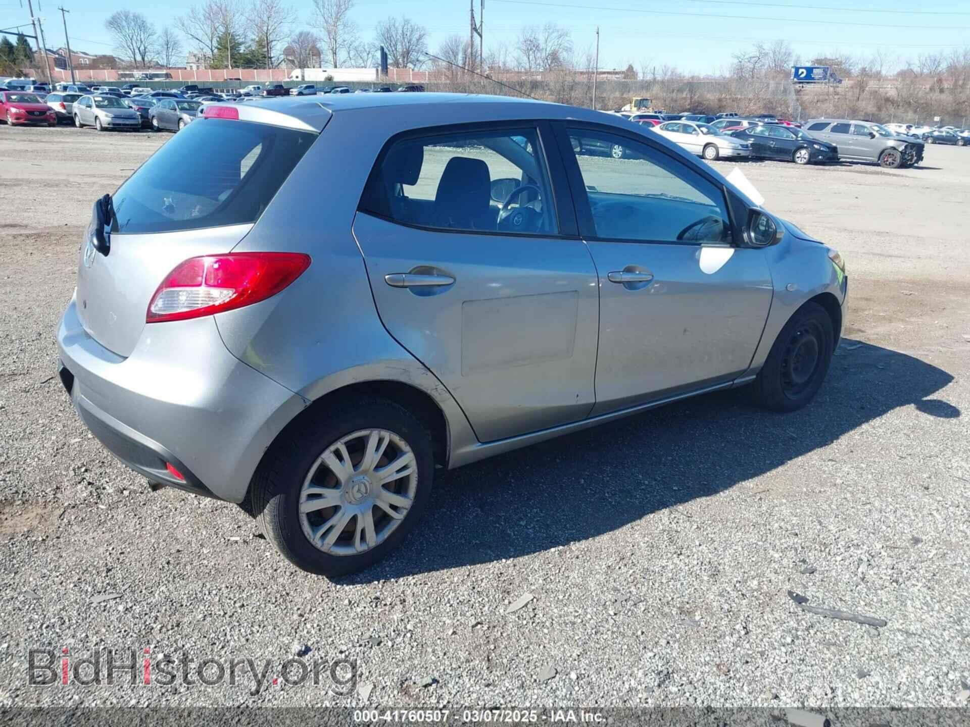 2014 MAZDA MAZDA2 - VIN: JM1DE1KZ1E0182657 - Фото 4