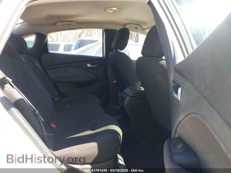 2013 Dodge DART (VIN 1C3CDFAAXDD290102) — photo 8 of 16