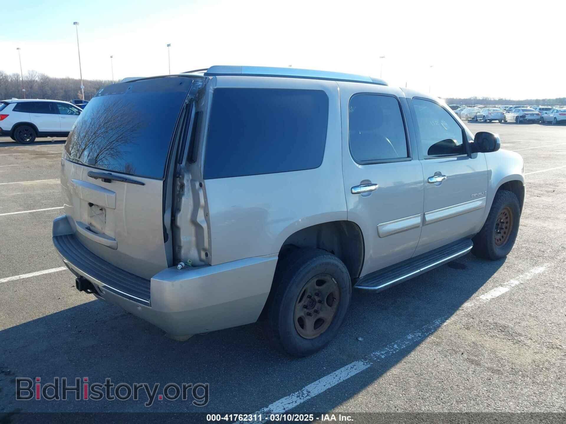 2007 GMC YUKON - VIN: 1GKFK638X7J178631 - Фото 4