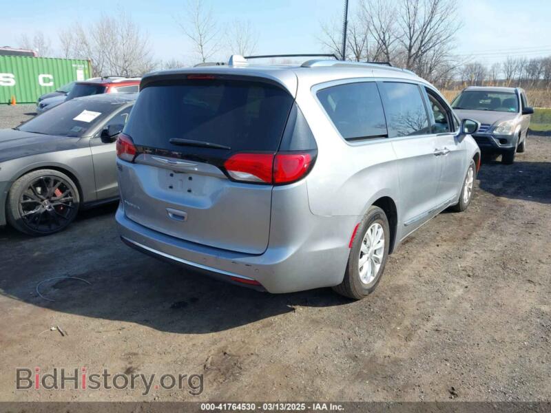 2019 Chrysler PACIFICA (VIN 2C4RC1BG0KR523011) — фото 4 из 18